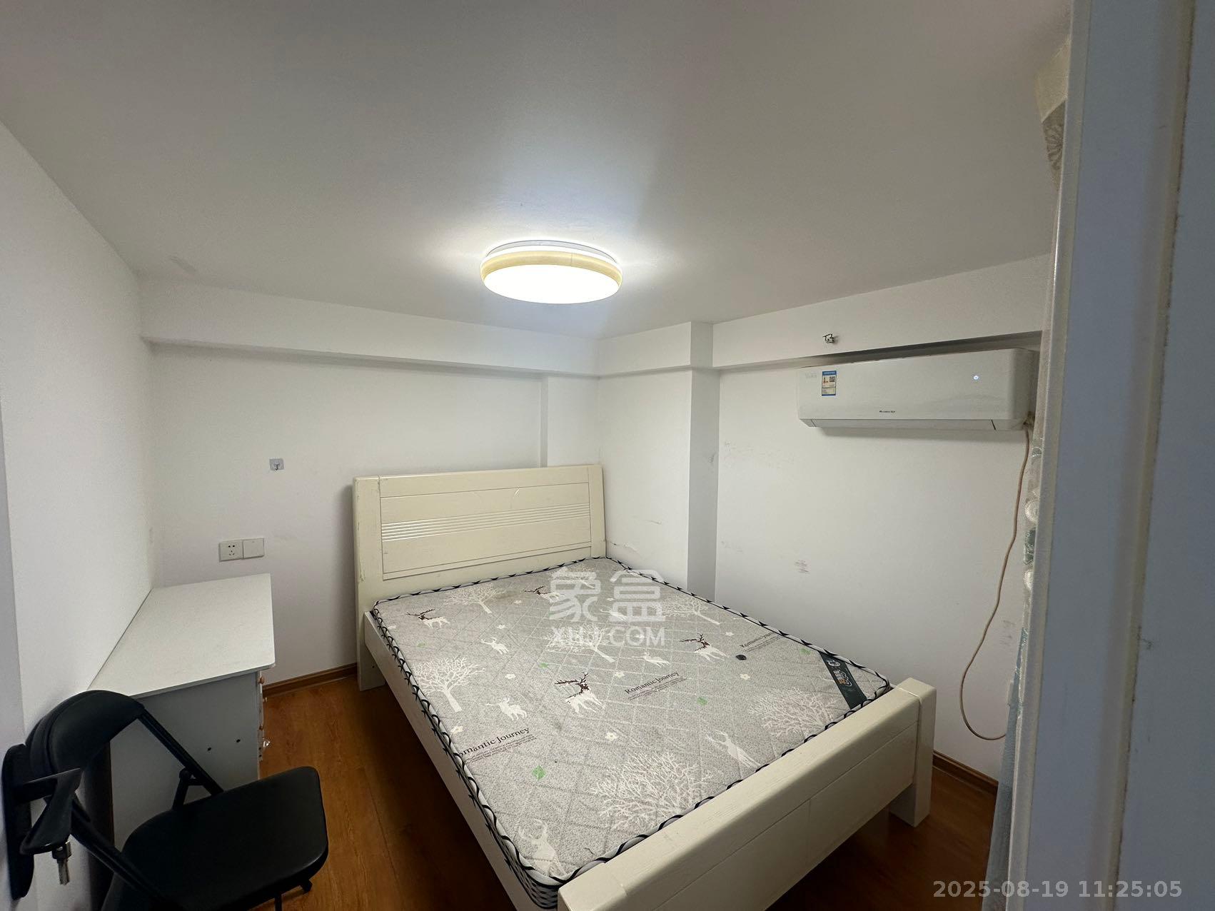 恒大御景半岛锦绣苑 2室2厅1卫 1900.0元/月 恒大御景半岛锦绣苑 2室2厅1卫 1900.0元/月室内图