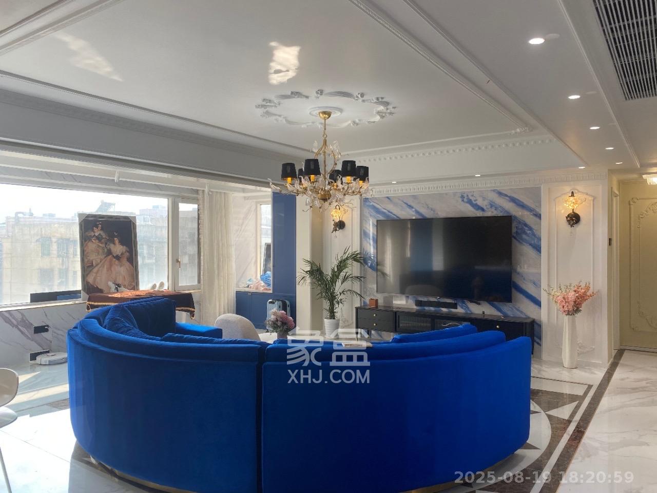 天健城 3室2厅2卫 8000.0元/月 天健城 3室2厅2卫 8000.0元/月室内图