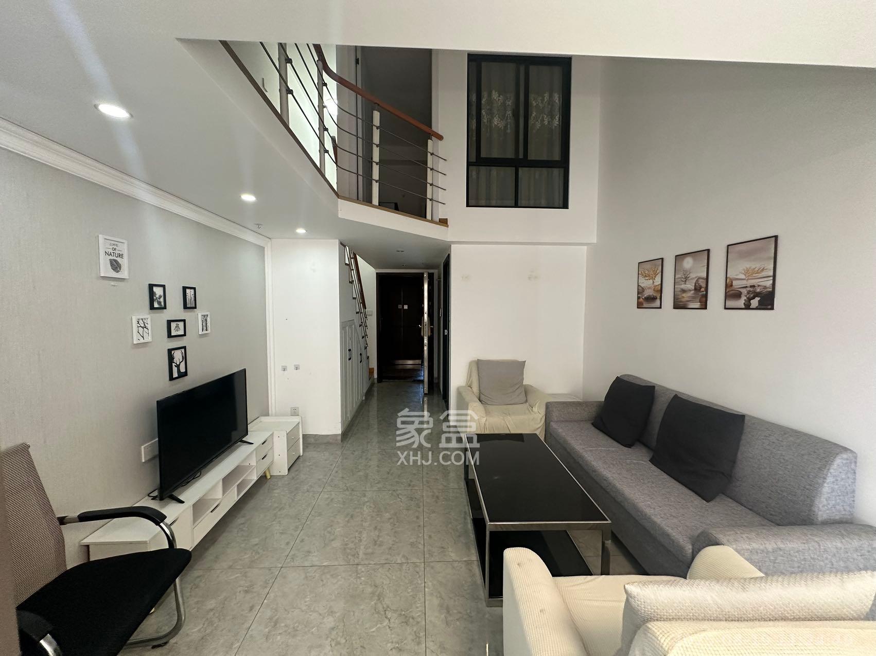 恒大御景半岛锦绣苑  2室2厅1卫    1900.0元/月 恒大御景半岛锦绣苑  2室2厅1卫    1900.0元/月