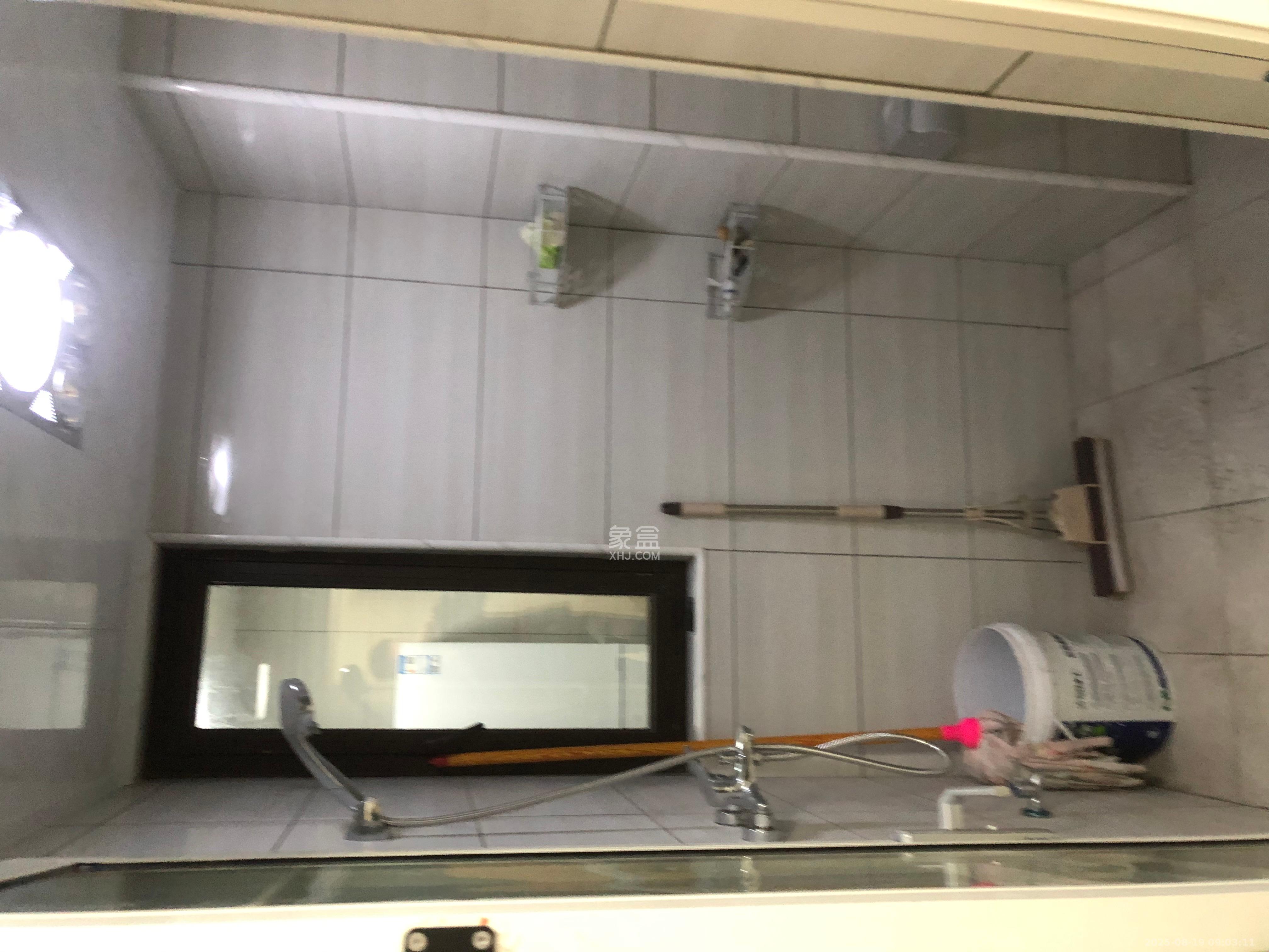 融创融公馆(融创臻苑)  3室2厅1卫    1800.0元/月 融创融公馆(融创臻苑)  3室2厅1卫    1800.0元/月室内图