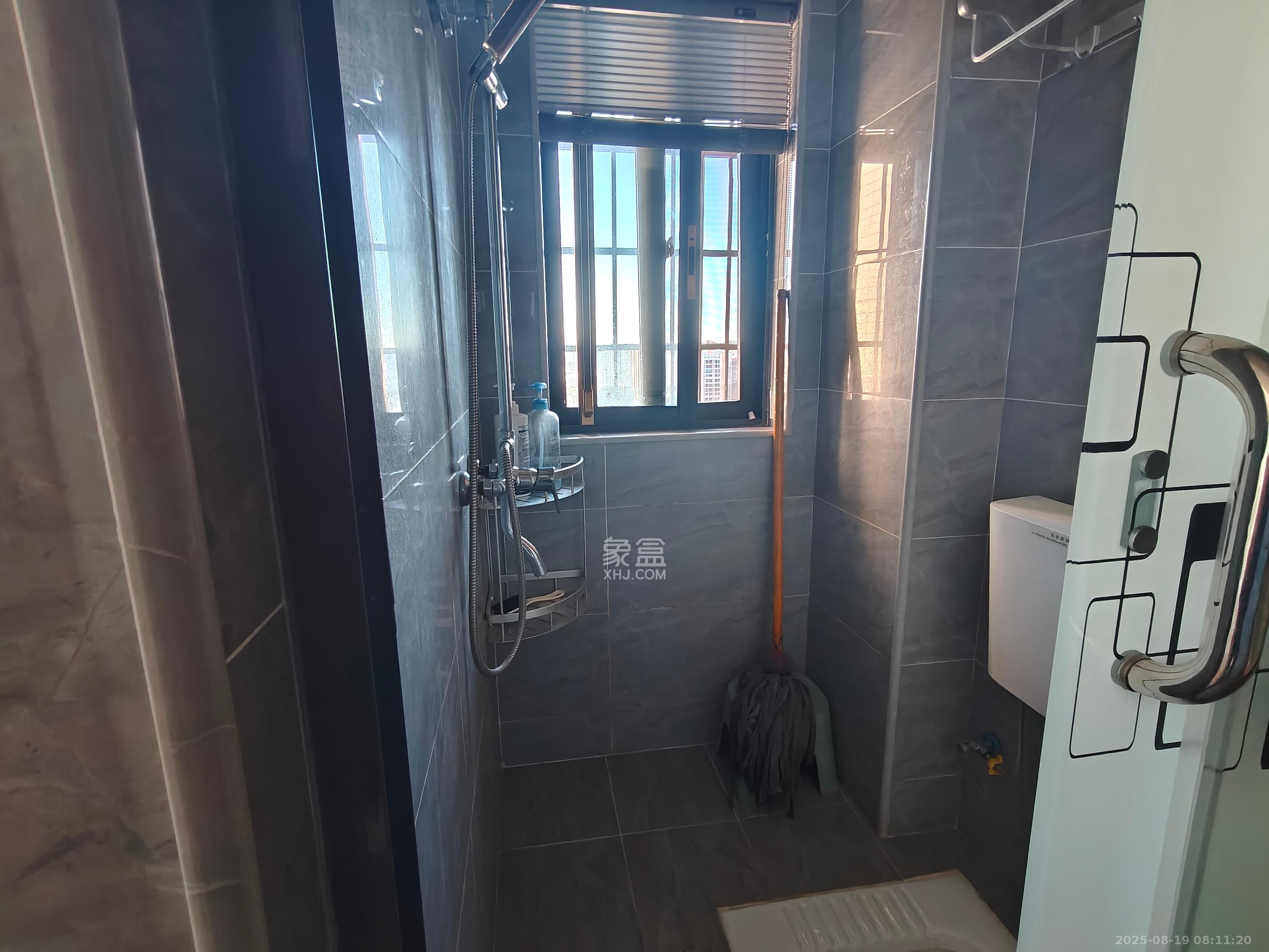 筑梦星园  1室1厅1卫    1800.0元/月室内图