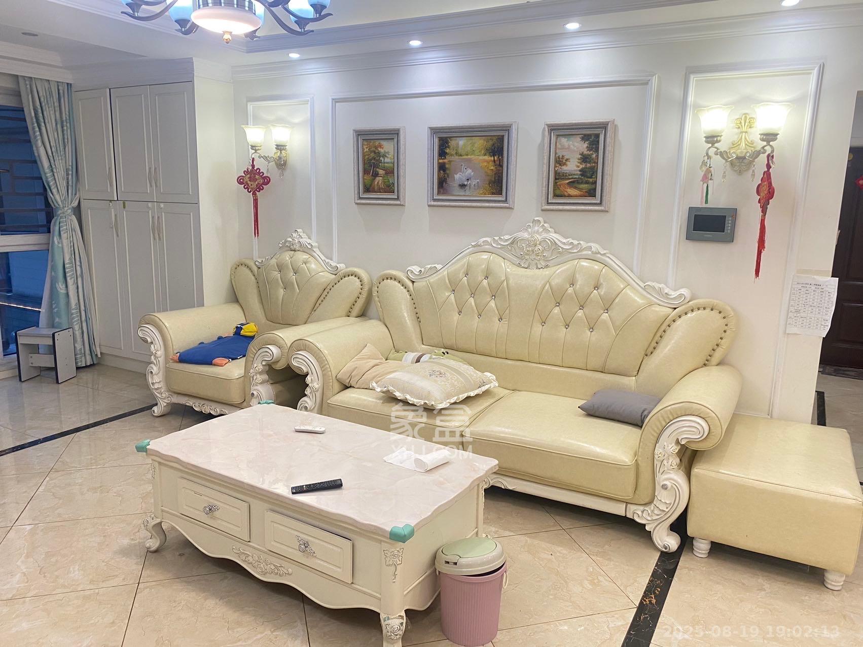 荣泰广场 1室0厅0卫 3000.0元/月 荣泰广场 1室0厅0卫 3000.0元/月室内图