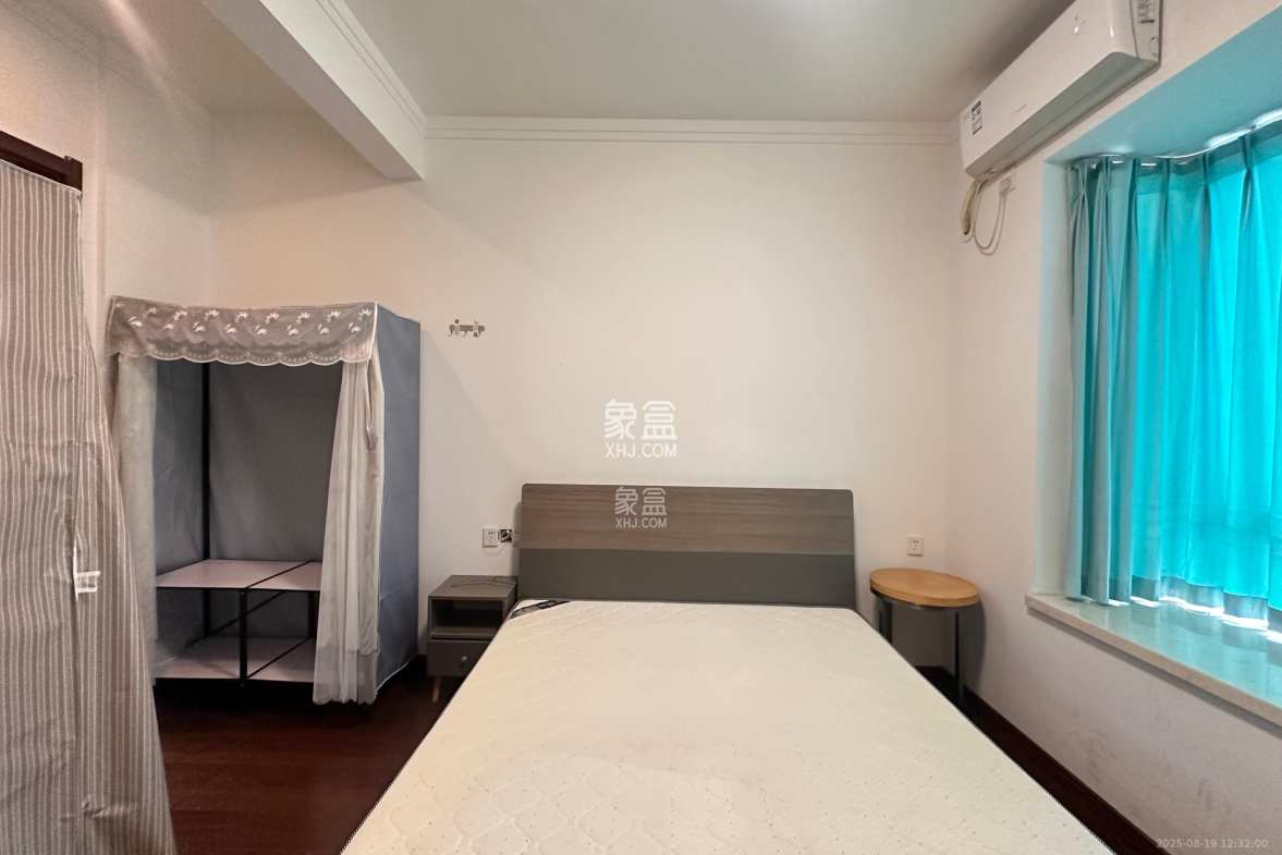 万润滨江天著 4室2厅2卫 2600.0元/月 万润滨江天著 4室2厅2卫 2600.0元/月室内图