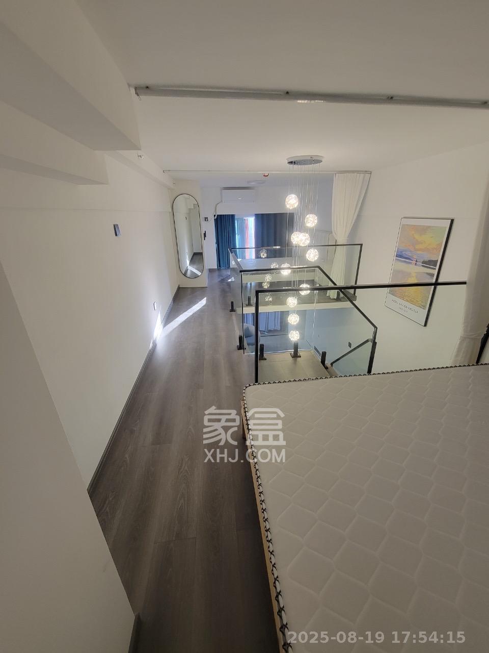 万润时光里  1室0厅0卫   2600.00元/月室内图
