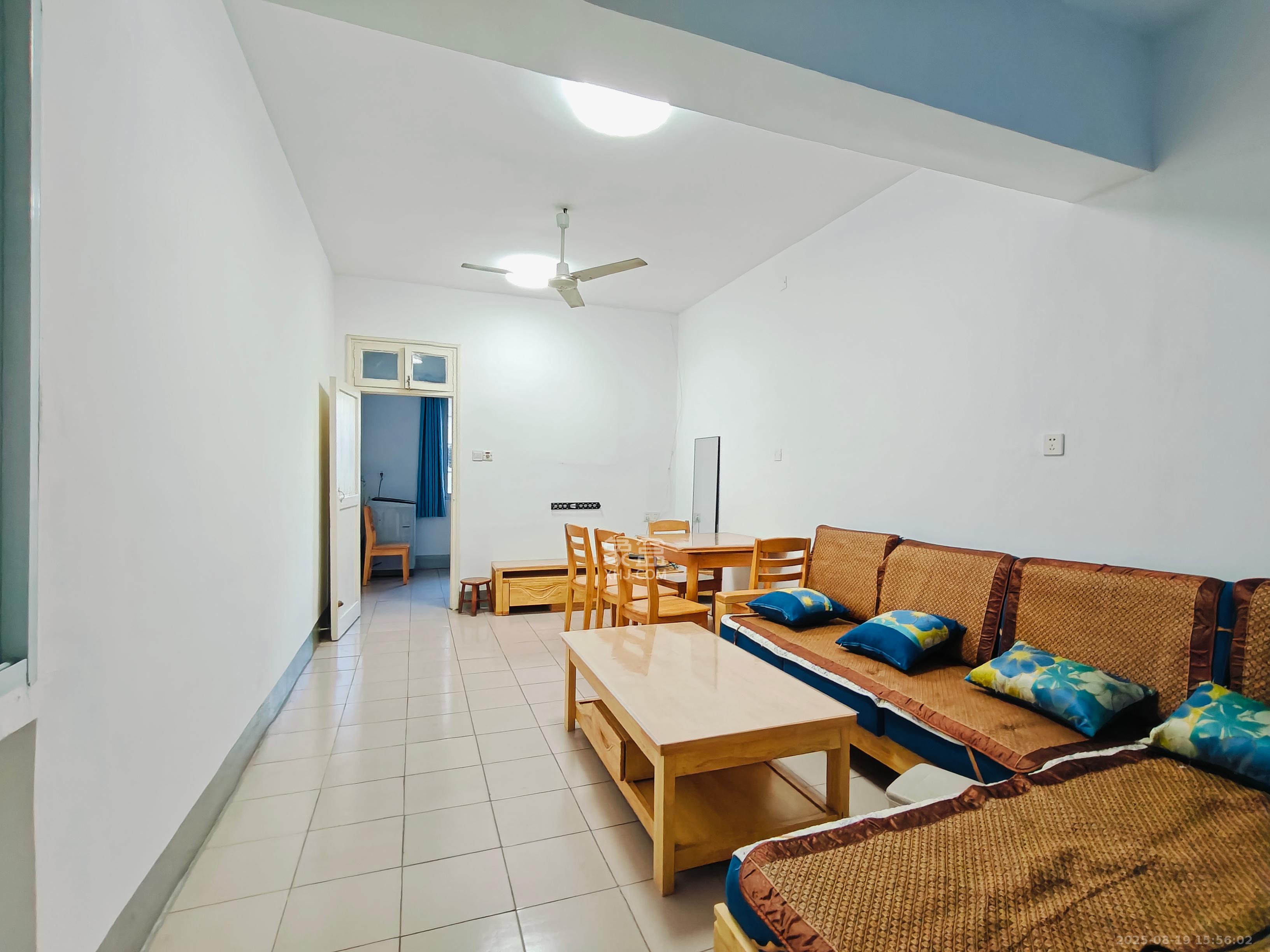 文艺村 2室1厅1卫 3000.0元/月 文艺村 2室1厅1卫 3000.0元/月室内图