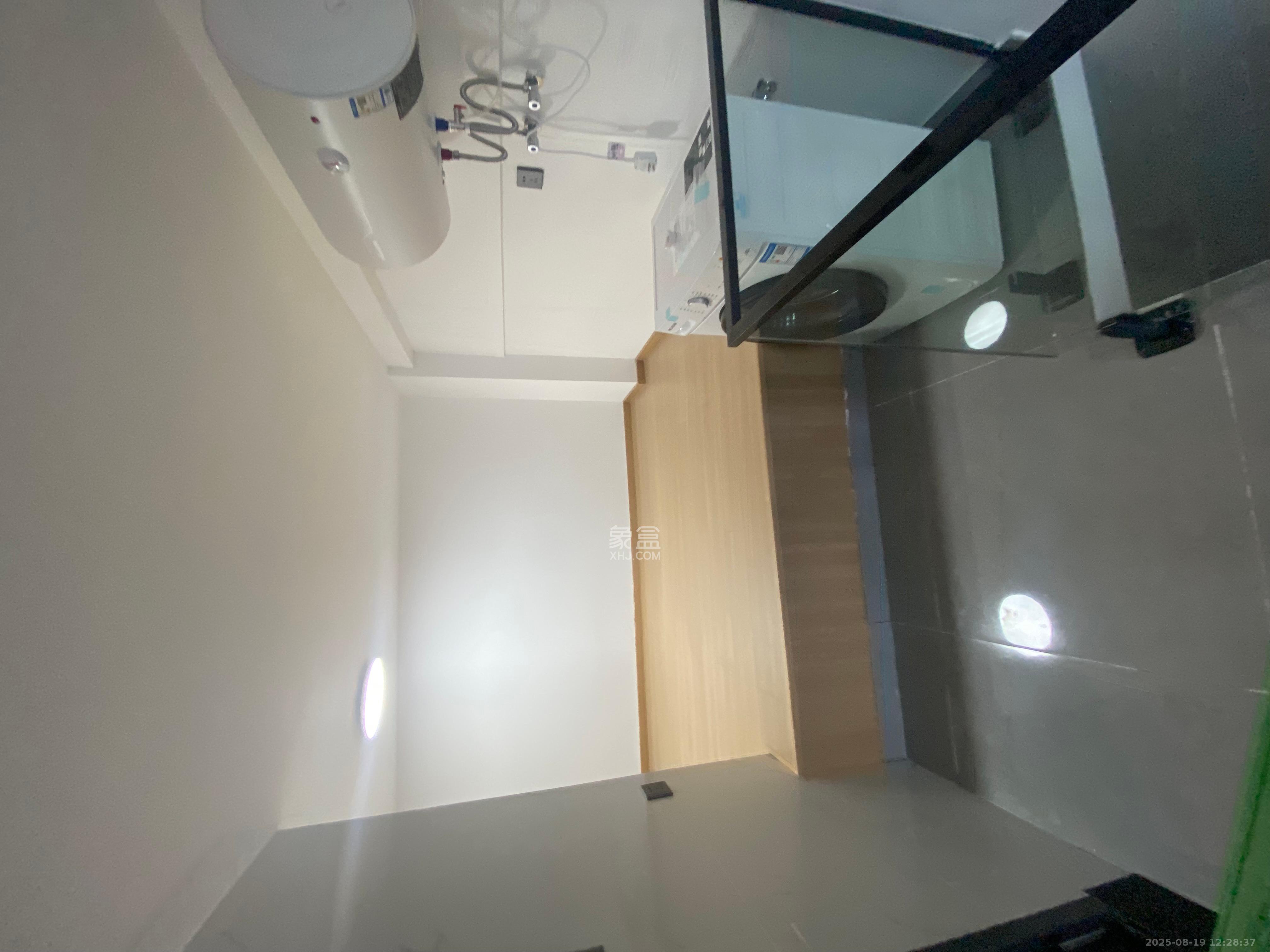 龙湖新壹城  1室0厅0卫    1400.0元/月 龙湖新壹城  1室0厅0卫    1400.0元/月室内图