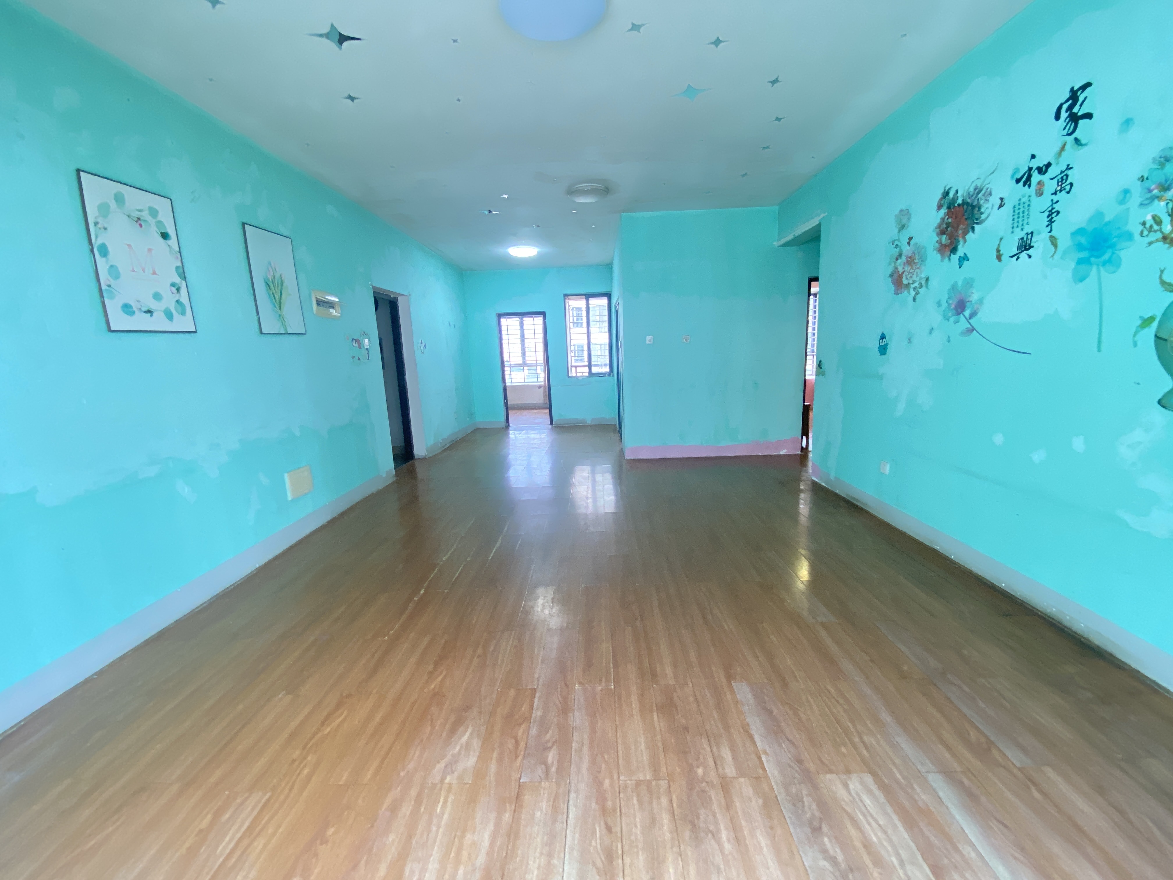 滨江新城 3室2厅1卫 2000.0元/月 滨江新城 3室2厅1卫 2000.0元/月户型图