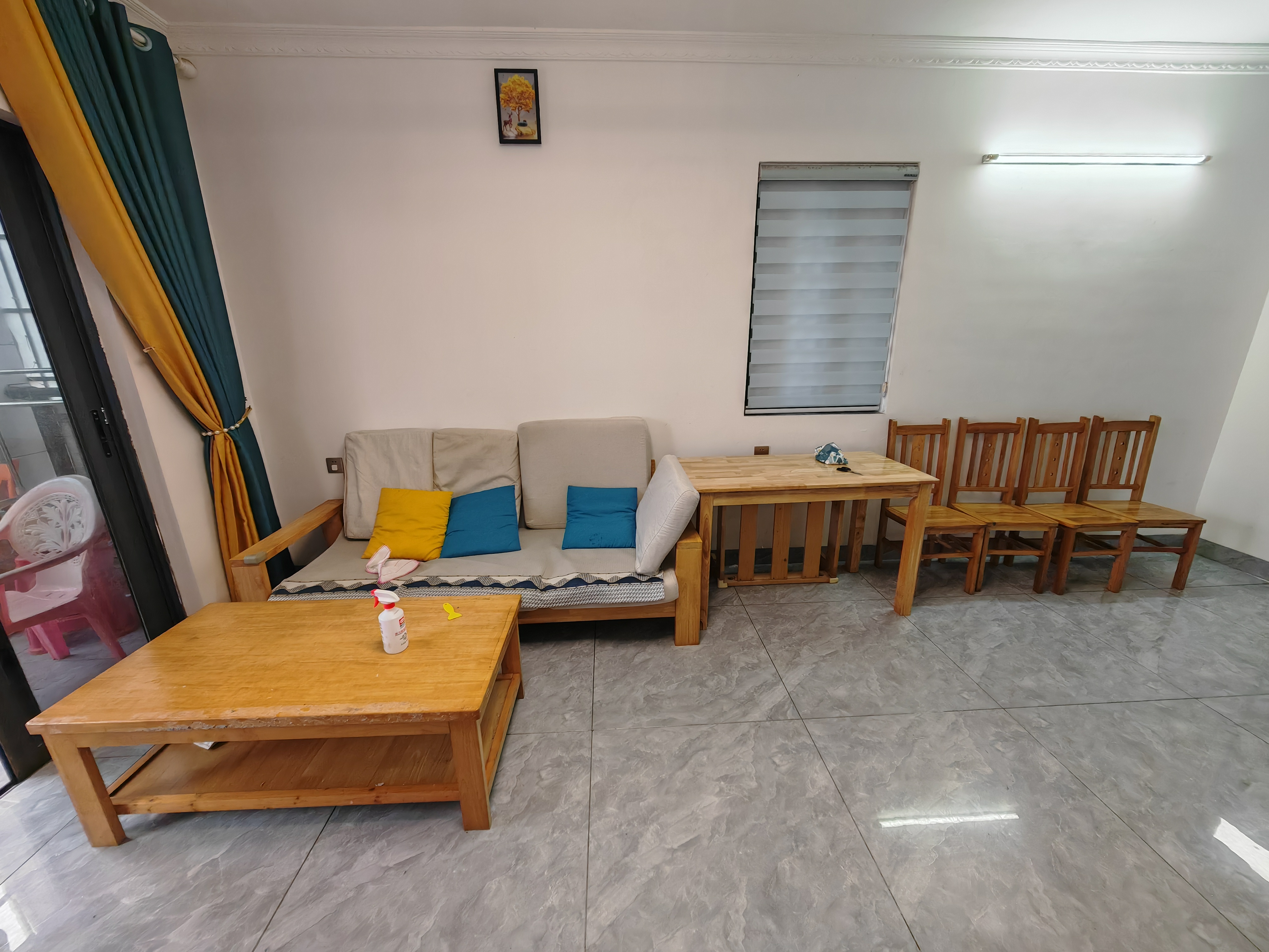 滨江公馆 2室2厅1卫 2200.0元/月 滨江公馆 2室2厅1卫 2200.0元/月室内图