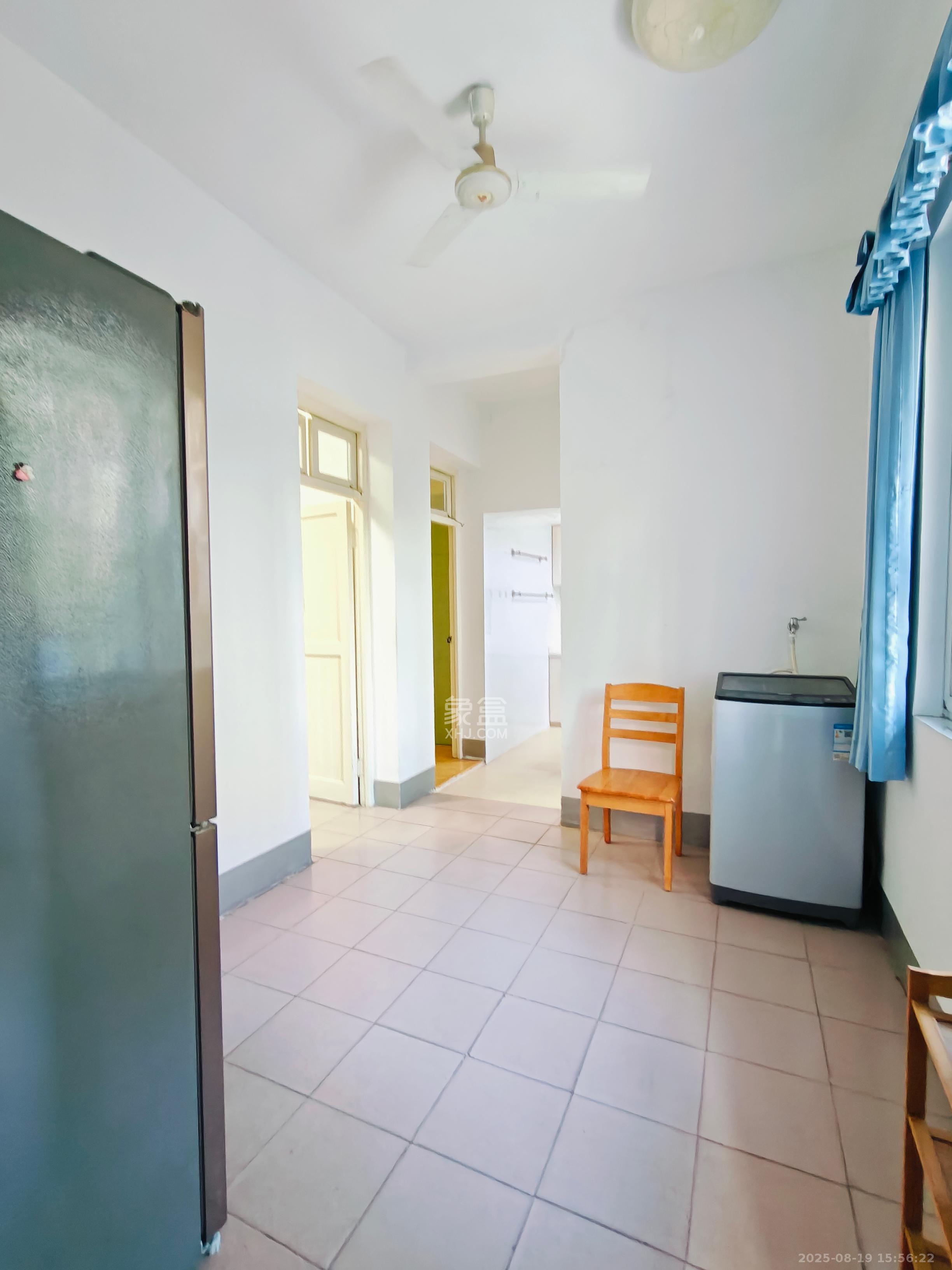 文艺村 2室1厅1卫 3000.0元/月 文艺村 2室1厅1卫 3000.0元/月室内图