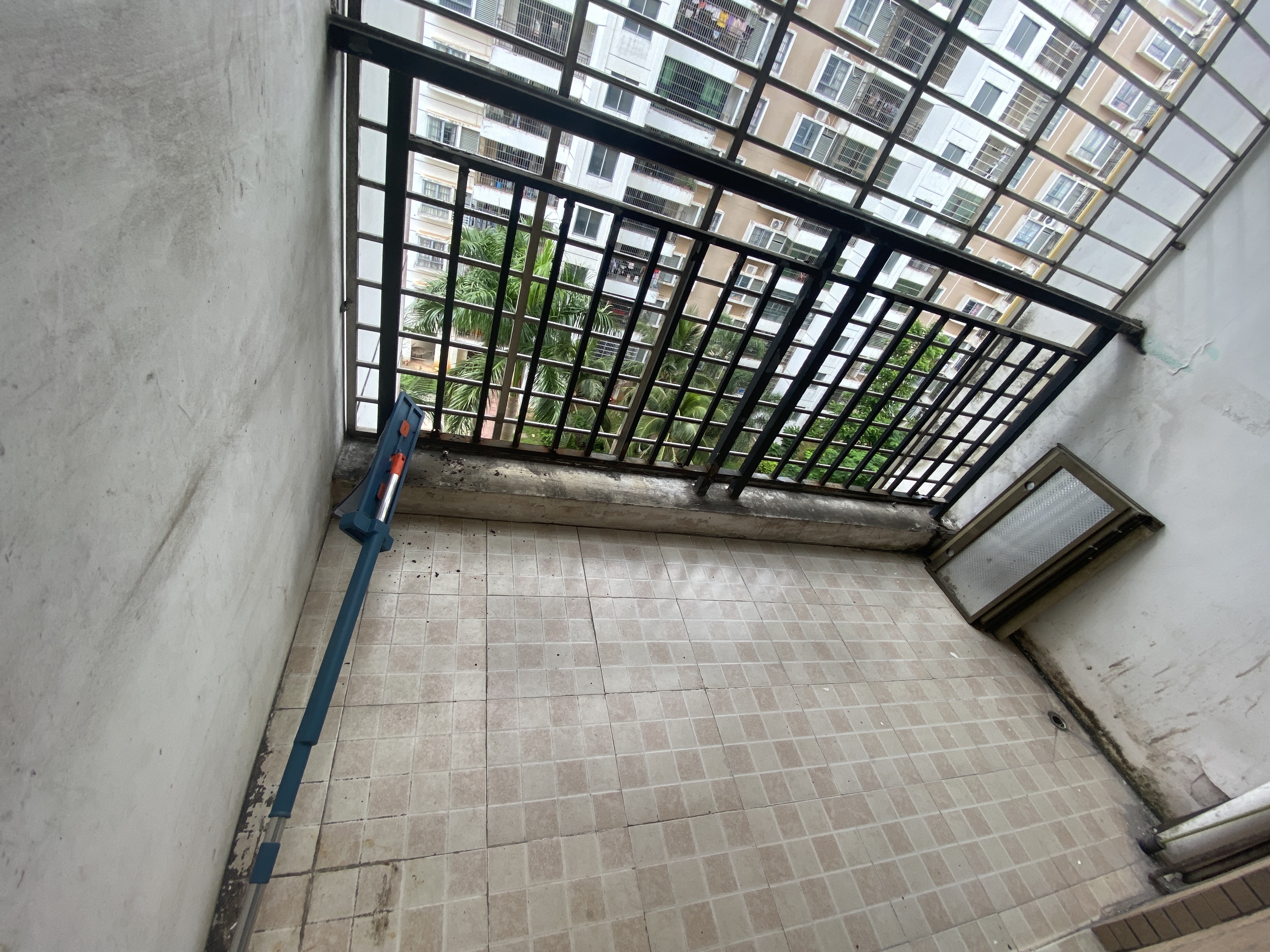 滨江新城 3室2厅1卫 2000.0元/月 滨江新城 3室2厅1卫 2000.0元/月室内图