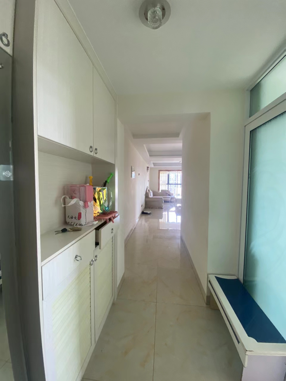 丘海警苑小区 4室2厅2卫 3000.0元/月 丘海警苑小区 4室2厅2卫 3000.0元/月室内图