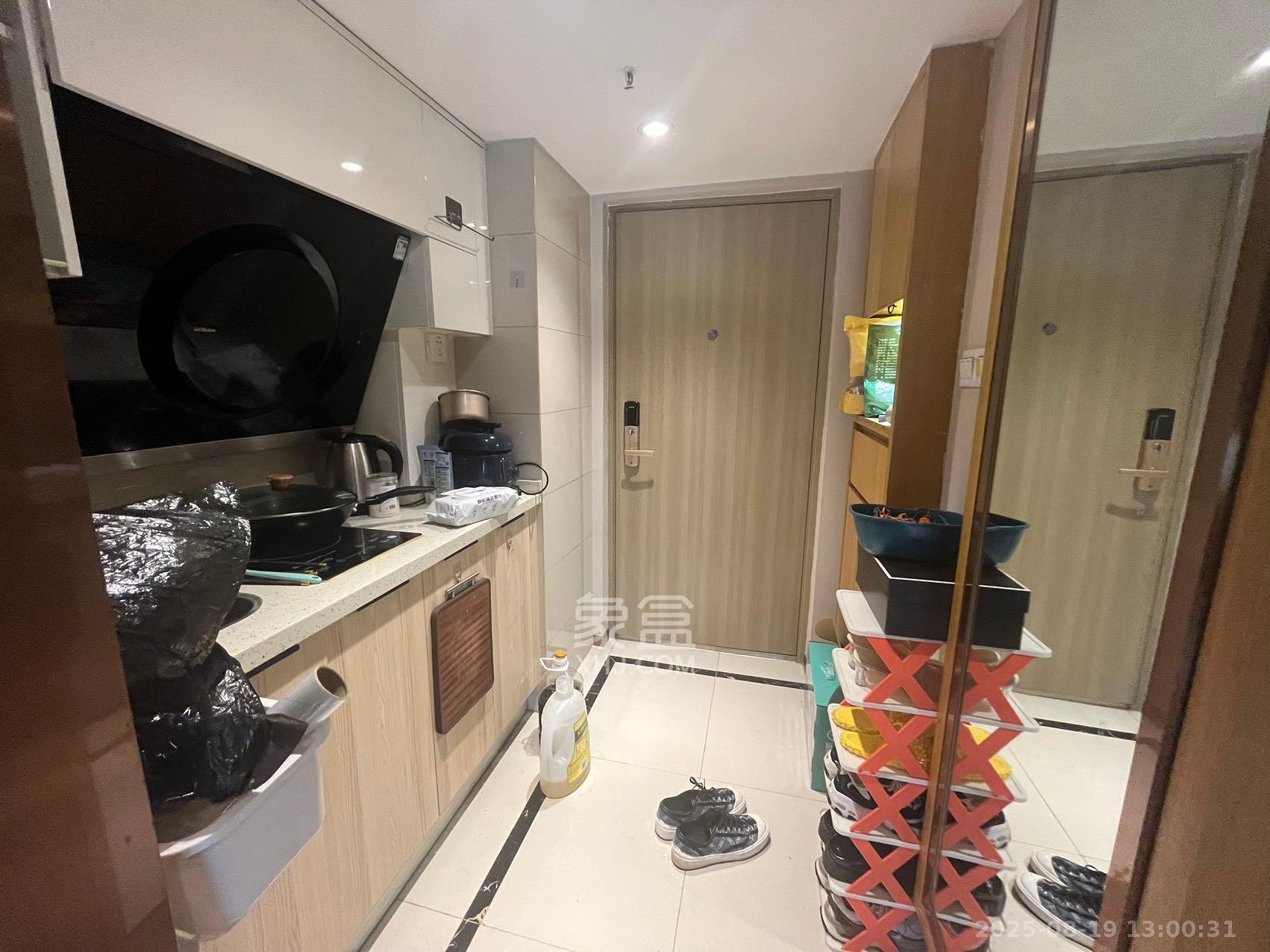 远洋外滩壹号 1室1厅1卫 3800.0元/月 远洋外滩壹号 1室1厅1卫 3800.0元/月室内图