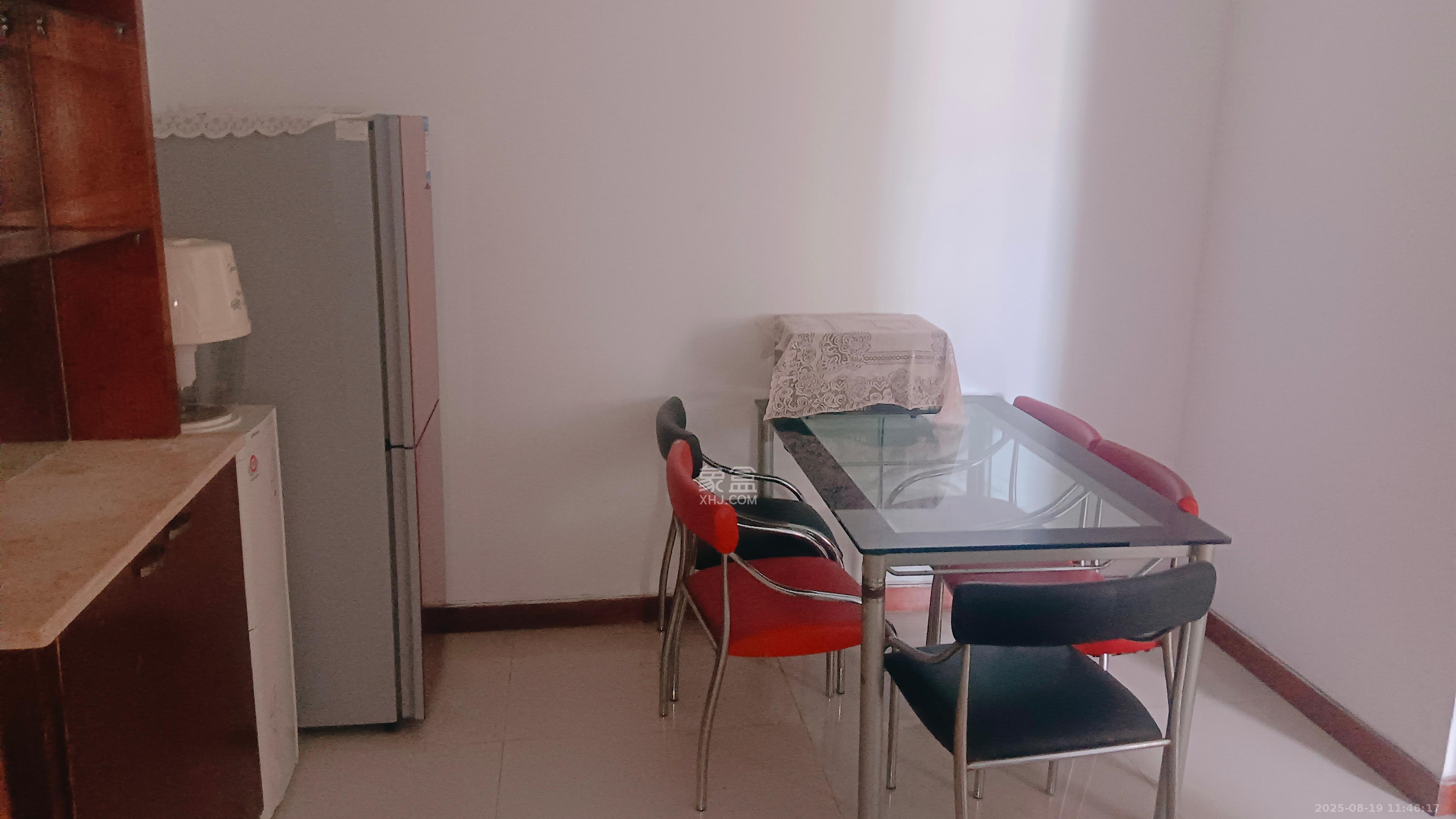 东方新世界 2室2厅1卫 2100.0元/月 东方新世界 2室2厅1卫 2100.0元/月室内图