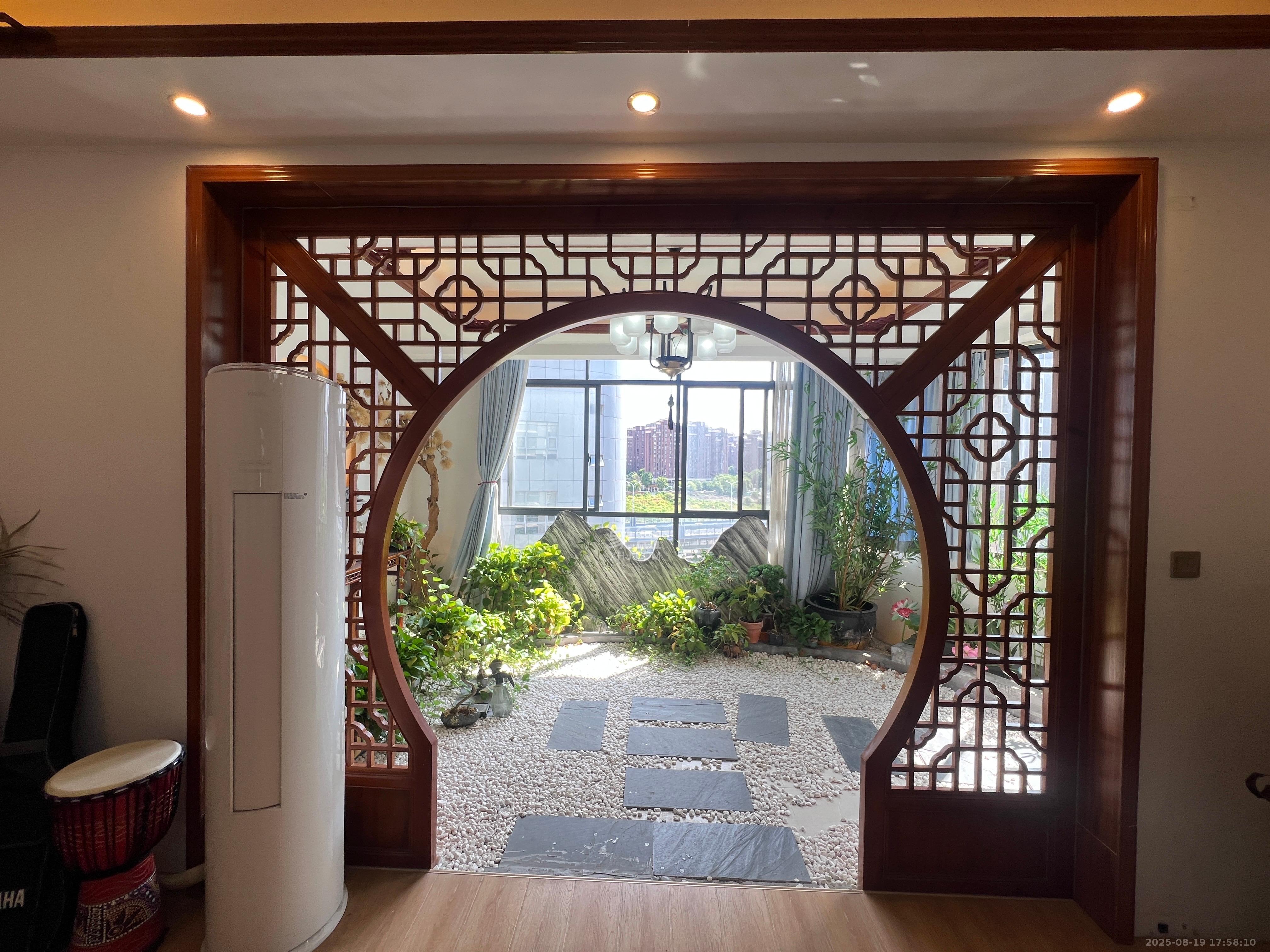 梦网景园  5室2厅2卫    5000.0元/月室内图