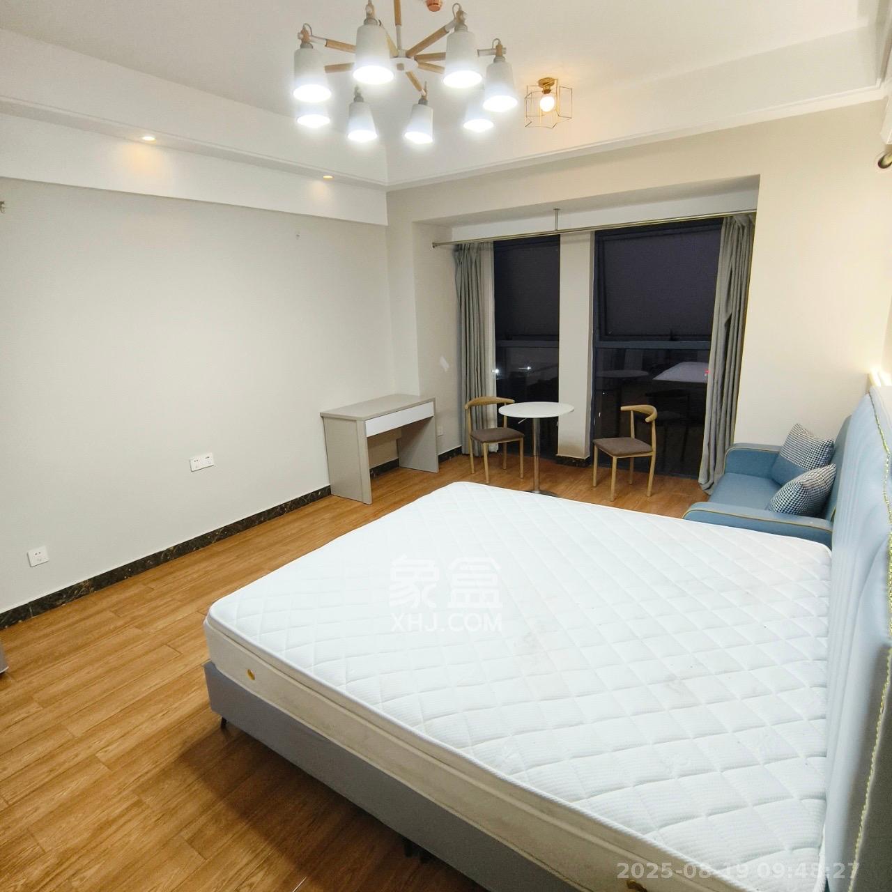 五峰国际 1室1厅1卫 1500.0元/月 五峰国际 1室1厅1卫 1500.0元/月室内图