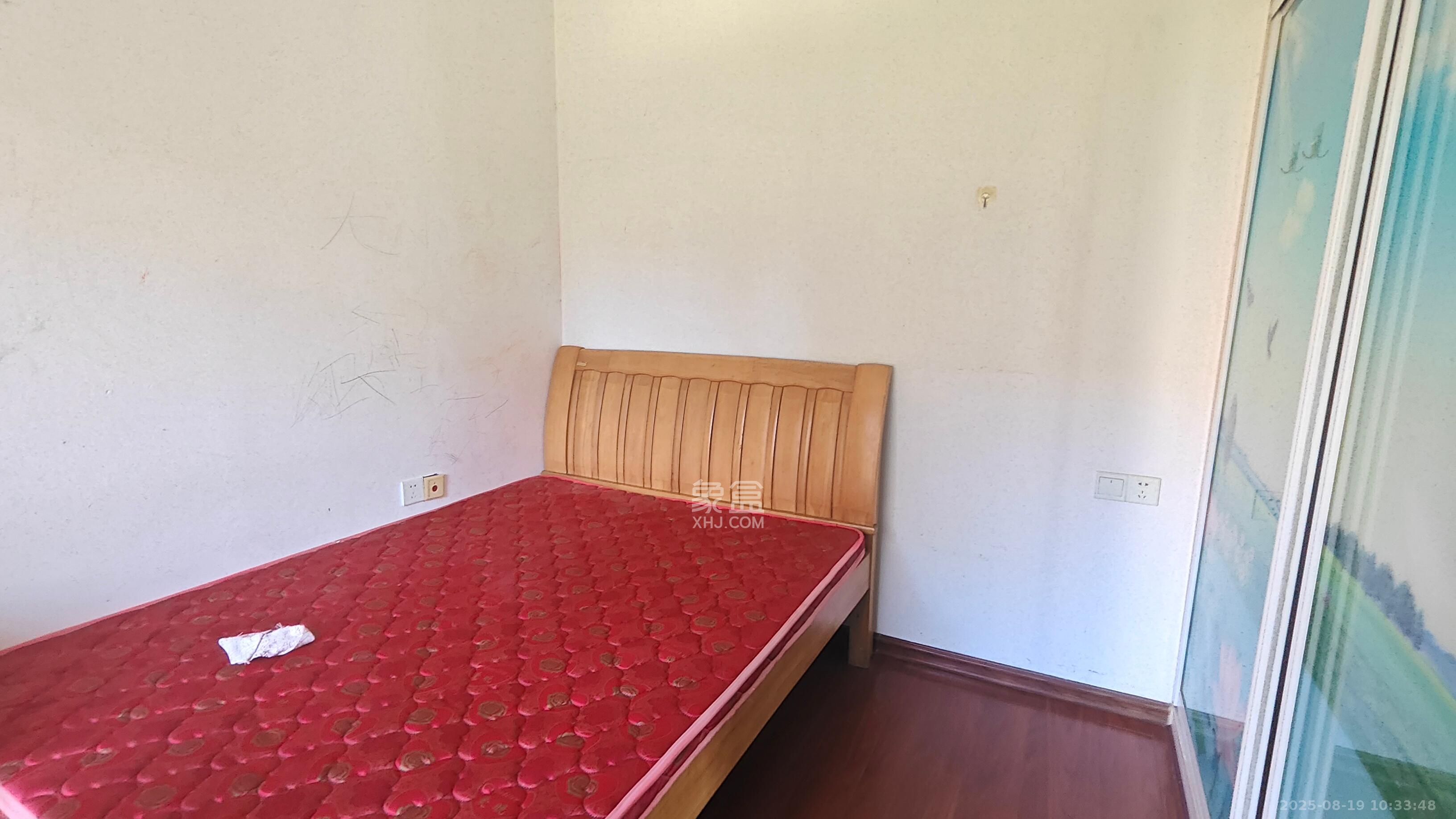 旭辉御府  3室2厅1卫    2300.0元/月室内图