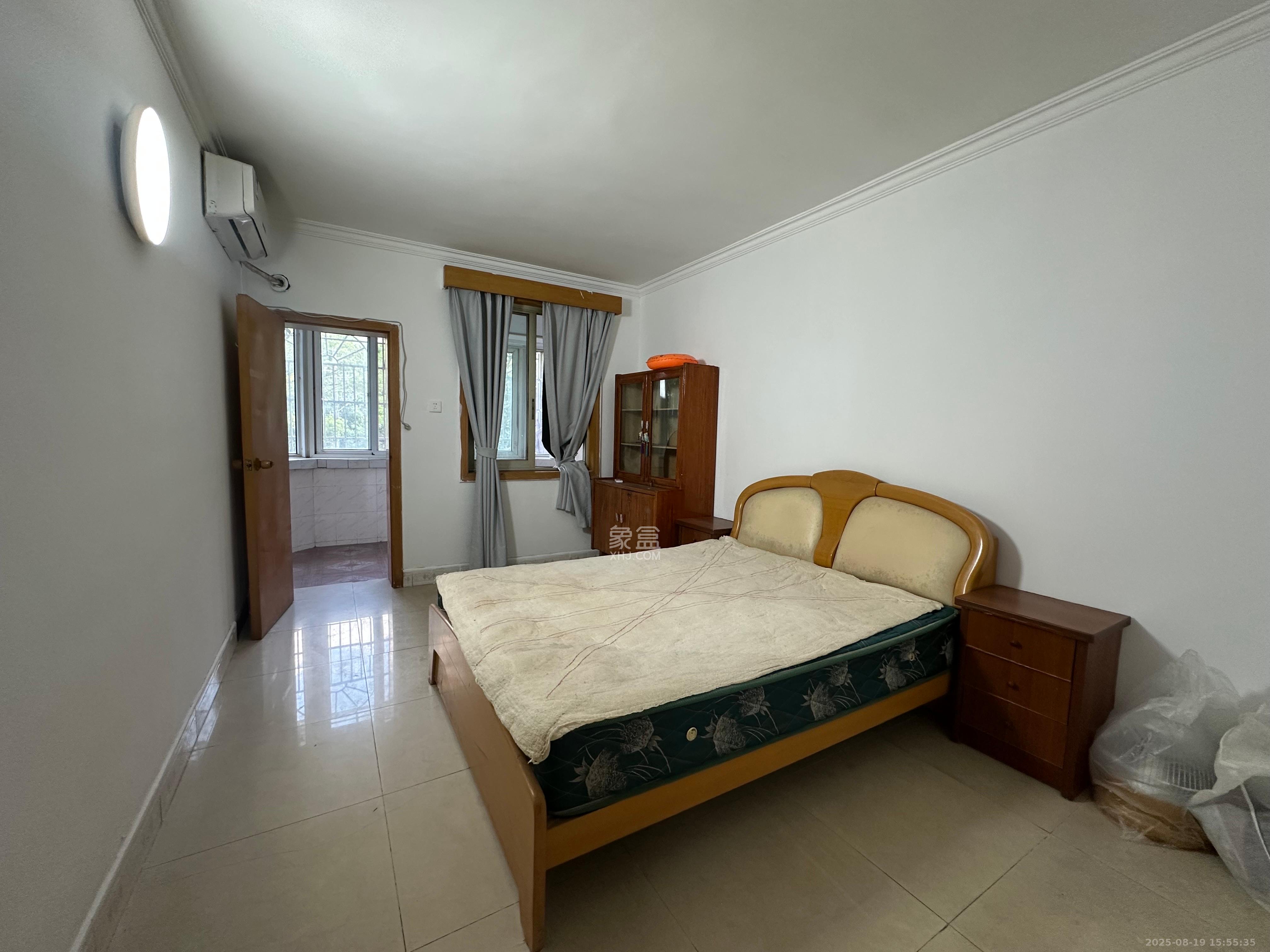 桂花二村 2室2厅1卫 1600.0元/月 桂花二村 2室2厅1卫 1600.0元/月室内图