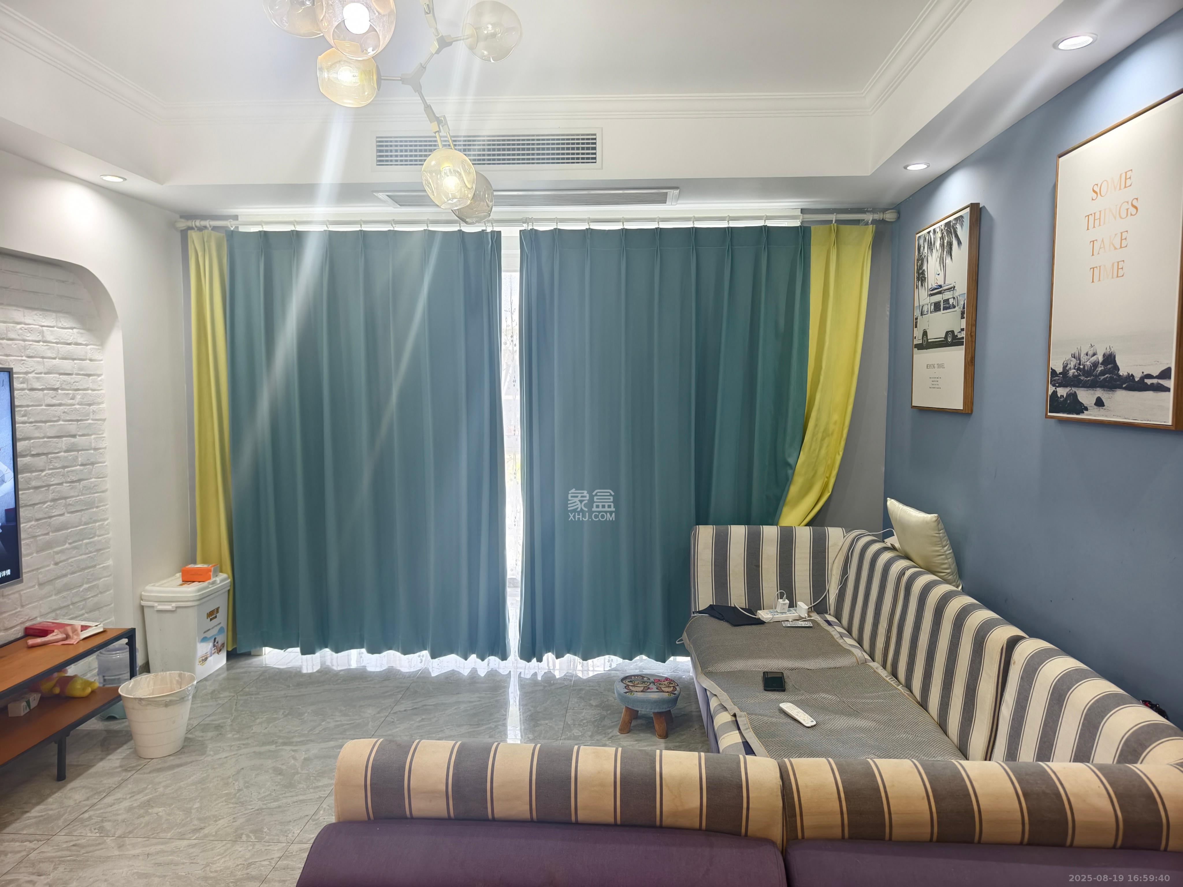 荣升家园(湘江熙岸) 3室2厅2卫 3000.0元/月 荣升家园(湘江熙岸) 3室2厅2卫 3000.0元/月室内图