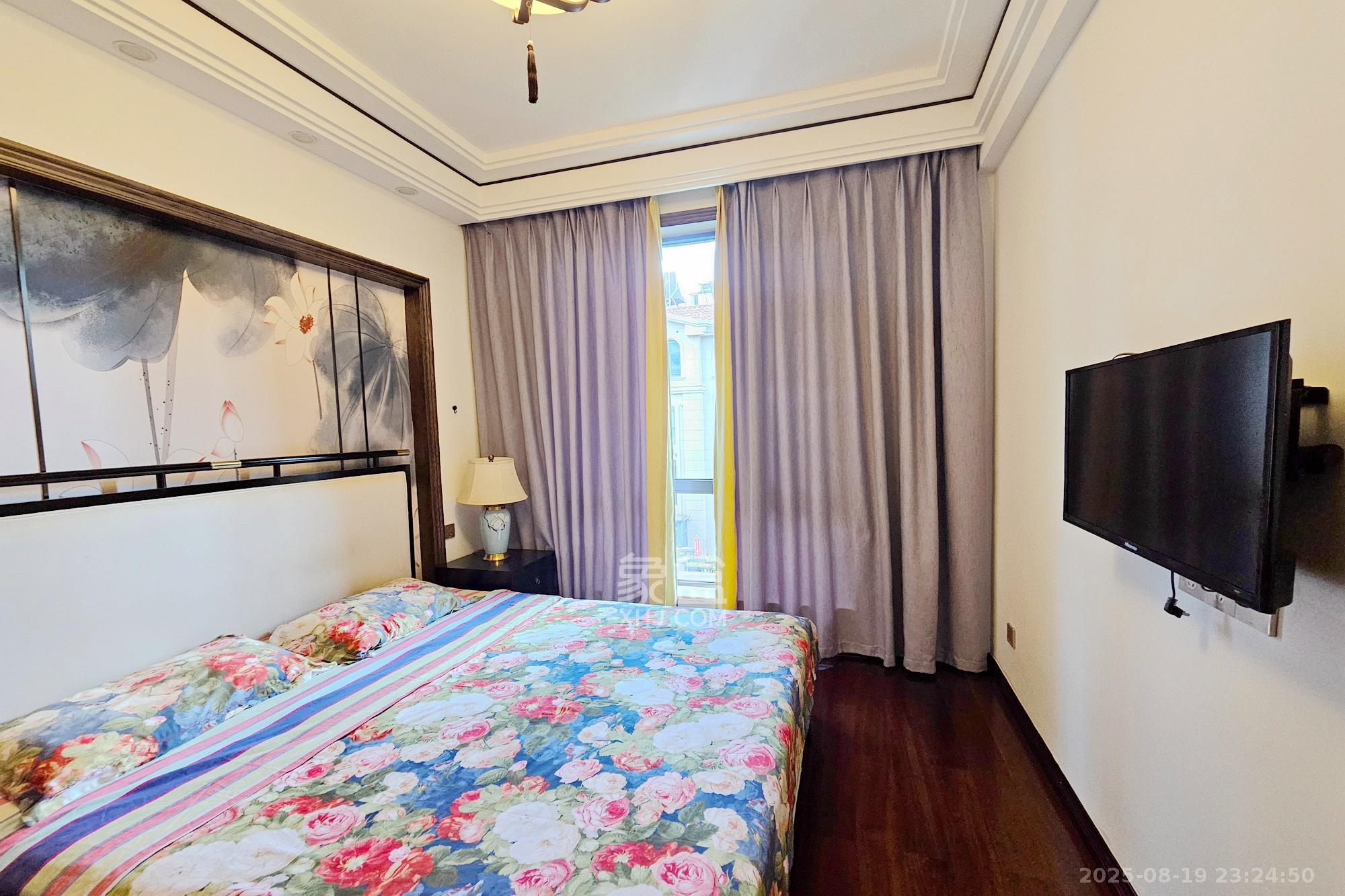 明昇壹城（明昇时代广场）一期  4室2厅2卫    358.0万卧室