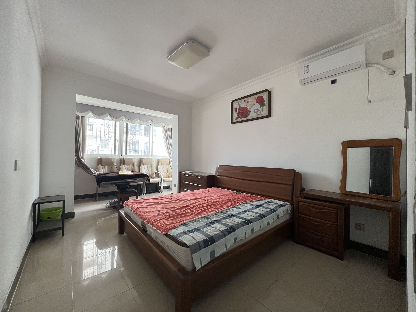 天龙阁 3室2厅1卫 3000.0元/月 天龙阁 3室2厅1卫 3000.0元/月室内图