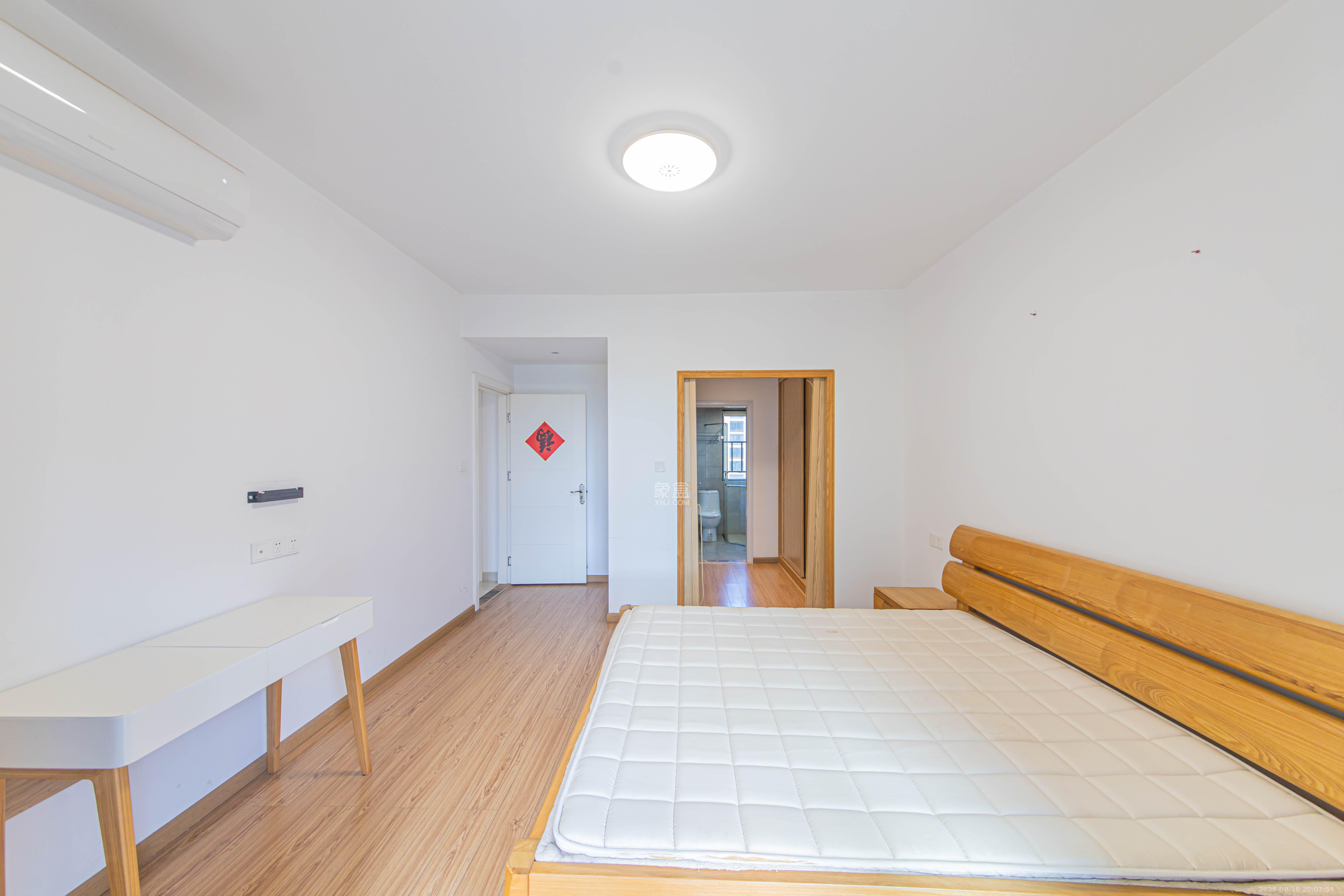 中建芙蓉嘉苑 3室2厅2卫 129.0万 中建芙蓉嘉苑 3室2厅2卫 129.0万卧室