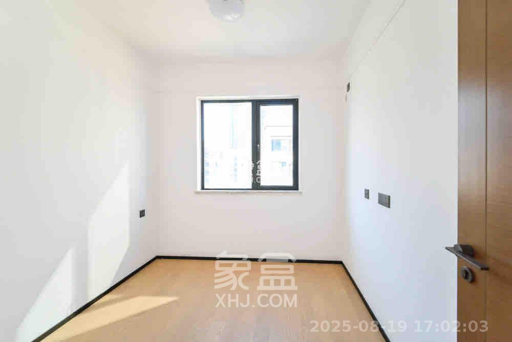 万科魅力之城天阔里  4室2厅2卫   3500.00元/月室内图
