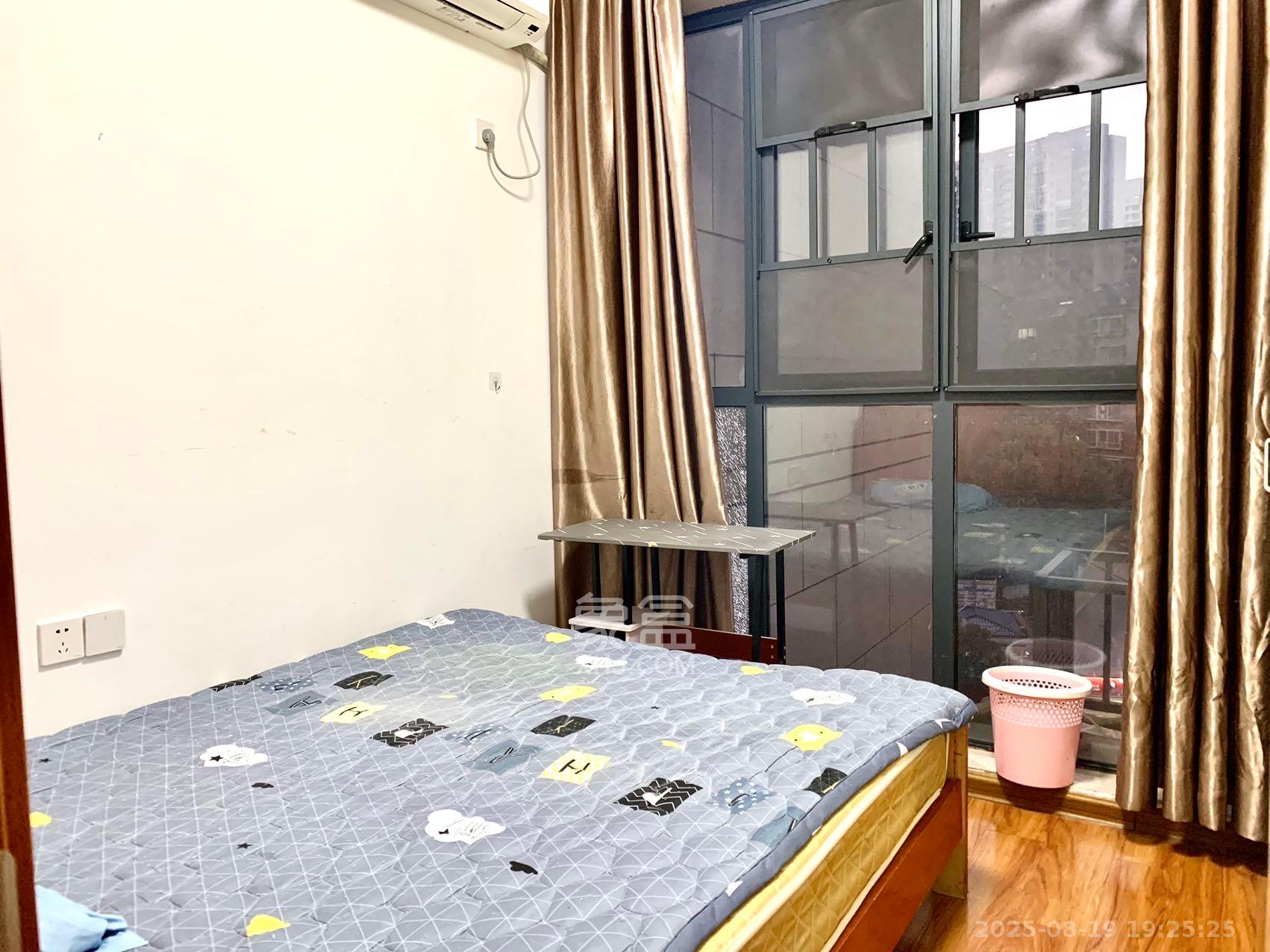 高升时代广场(冠铭商务中心)  4室2厅2卫    3000.0元/月 高升时代广场(冠铭商务中心)  4室2厅2卫    3000.0元/月室内图