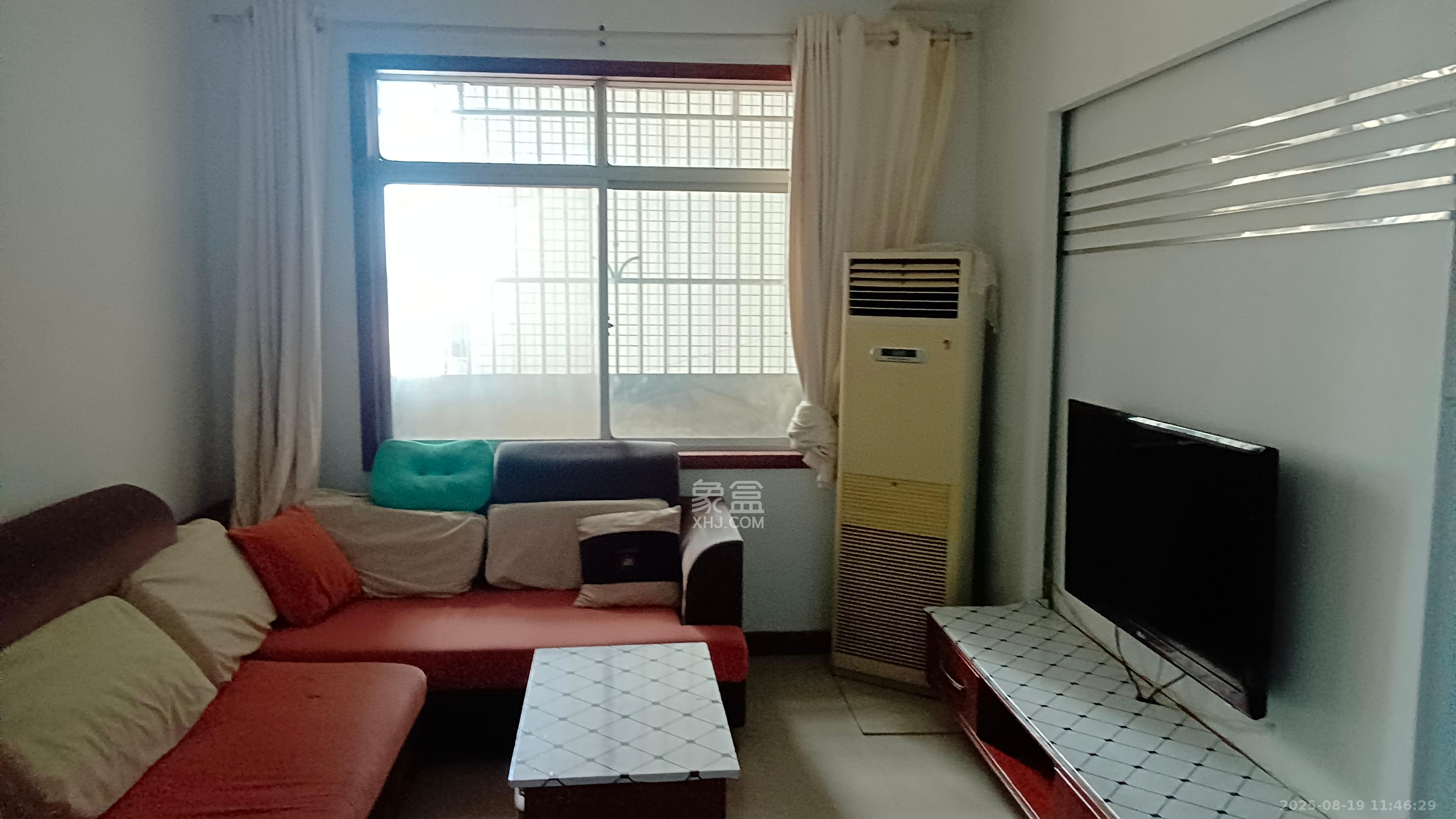 东方新世界 2室2厅1卫 2100.0元/月 东方新世界 2室2厅1卫 2100.0元/月室内图