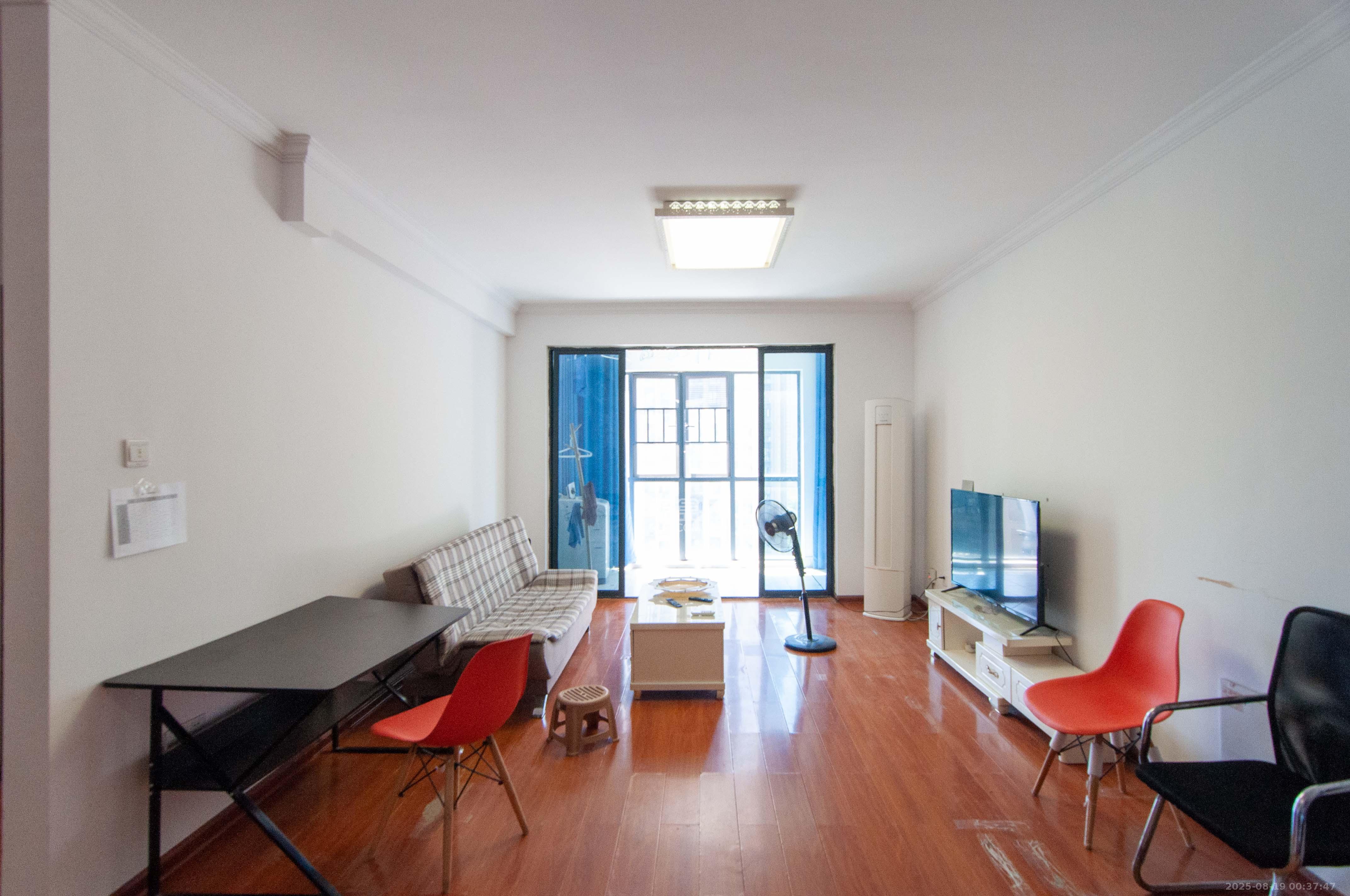 振业城二期  3室2厅2卫    163.0万