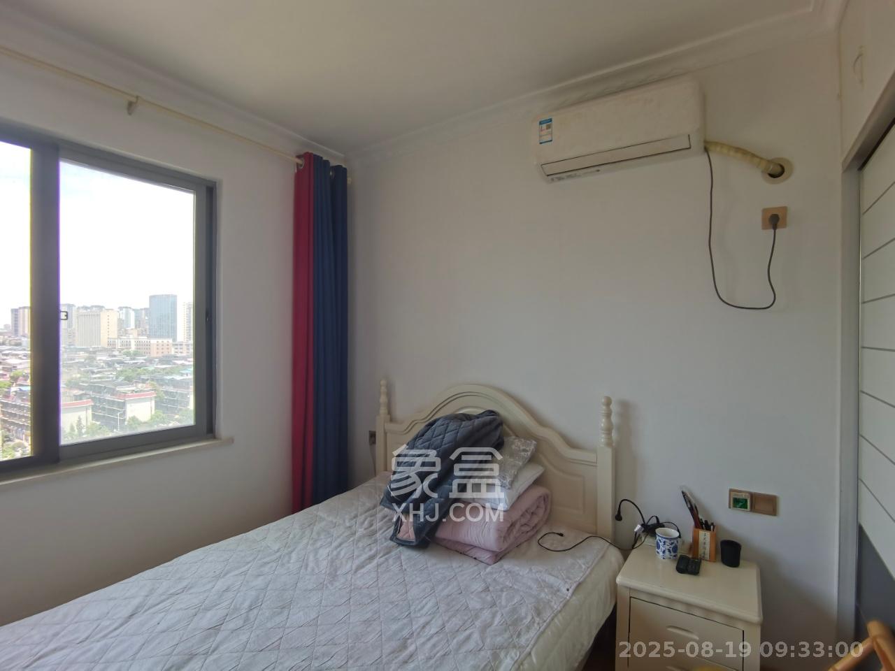 汇景豪庭  2室2厅1卫   2500.00元/月室内图