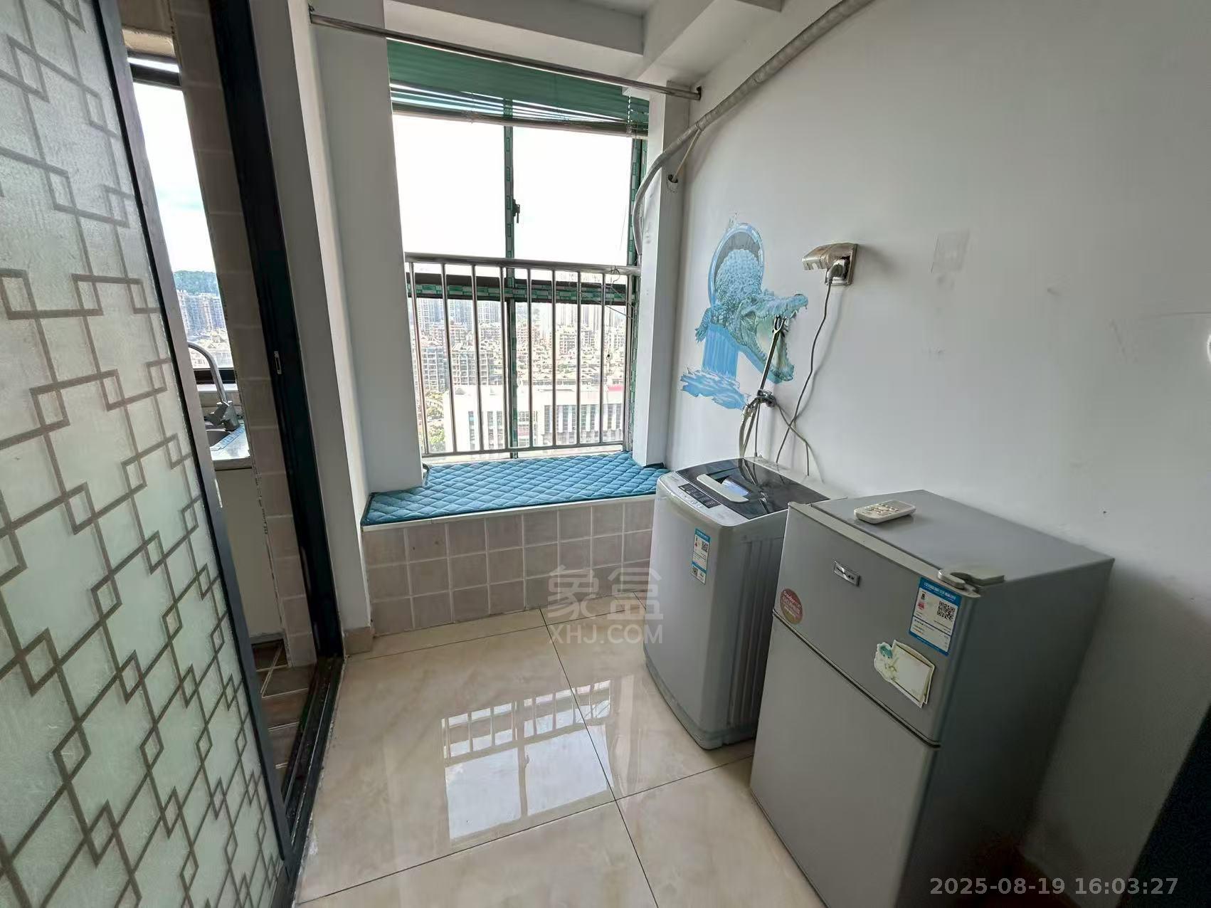 中建御山和苑  1室1厅1卫    1000.0元/月室内图