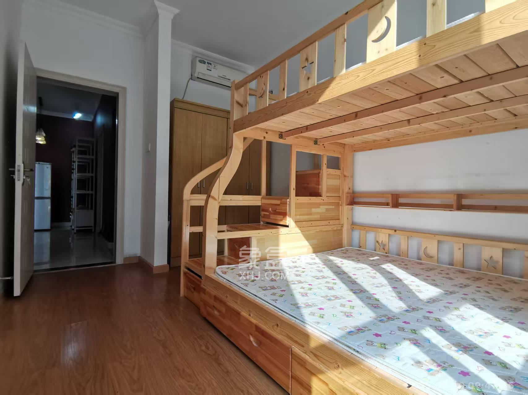 万博汇 2室2厅1卫 2300.0元/月 万博汇 2室2厅1卫 2300.0元/月室内图