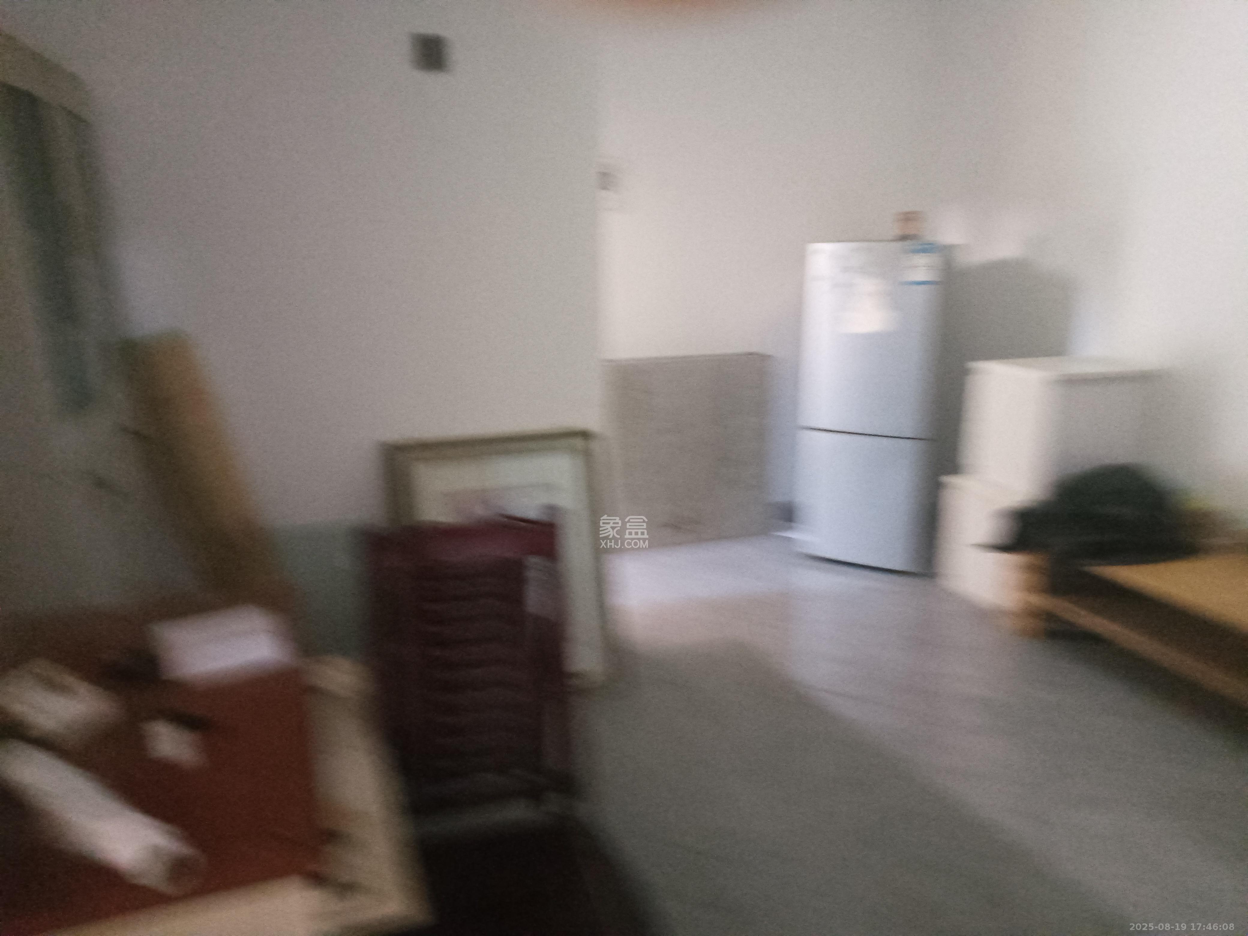 御景龙城 3室1厅1卫 2000.0元/月 御景龙城 3室1厅1卫 2000.0元/月室内图