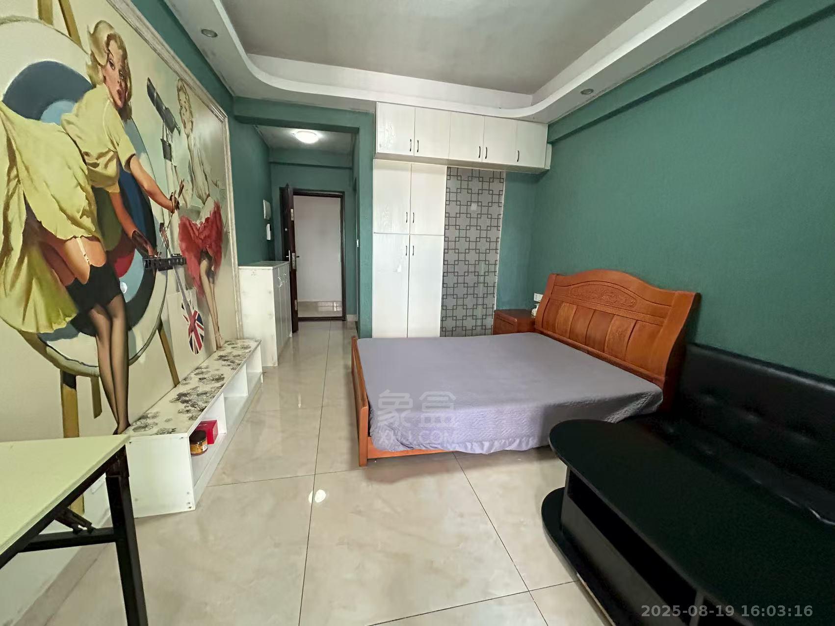 中建御山和苑  1室1厅1卫    1000.0元/月室内图1