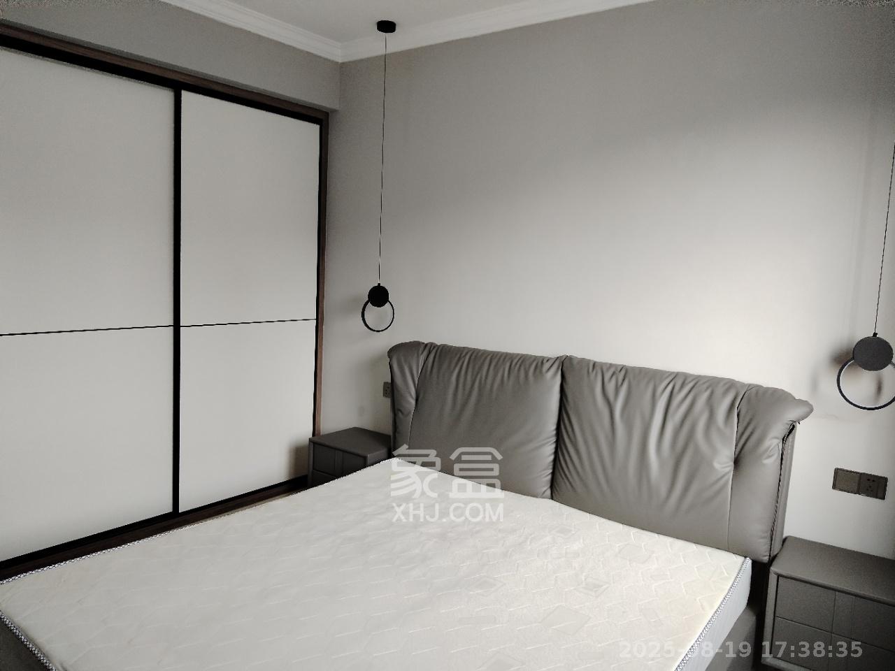 澳海月亮湾 3室2厅1卫 1900.0元/月 澳海月亮湾 3室2厅1卫 1900.0元/月室内图