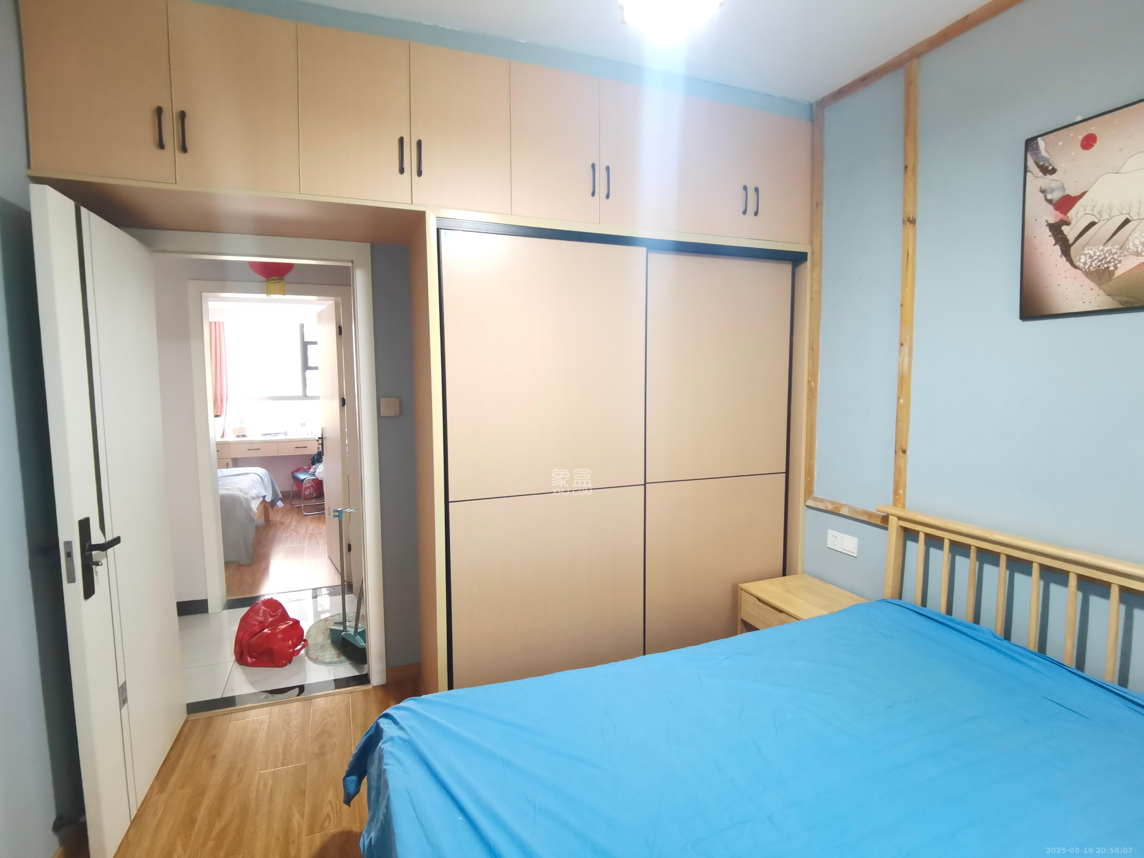 牛力家园  2室2厅1卫   2000.00元/月室内图