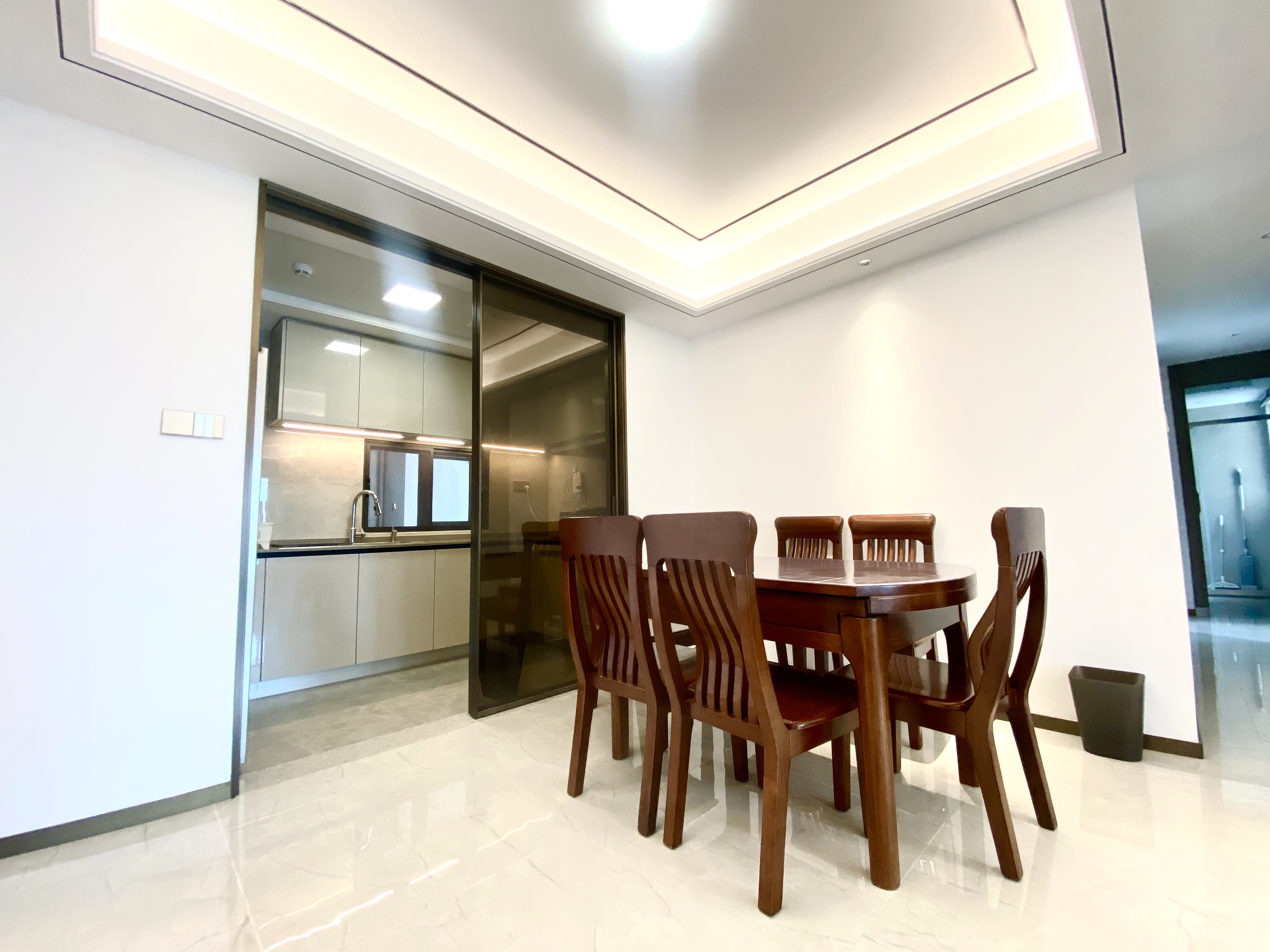 招商雍华府 4室2厅2卫 6000.0元/月 招商雍华府 4室2厅2卫 6000.0元/月户型图