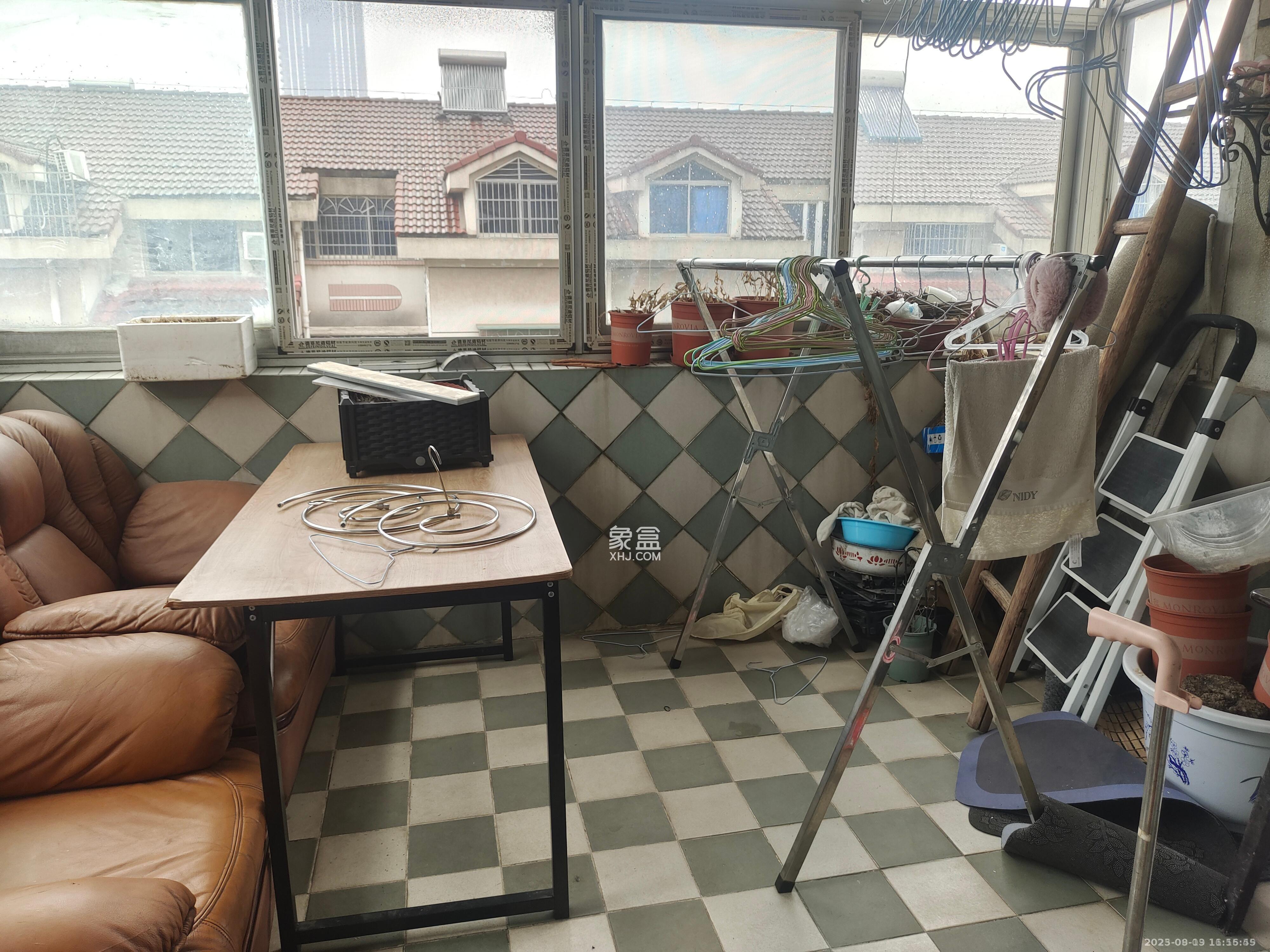 德政园 3室2厅2卫 1800.0元/月 德政园 3室2厅2卫 1800.0元/月室内图