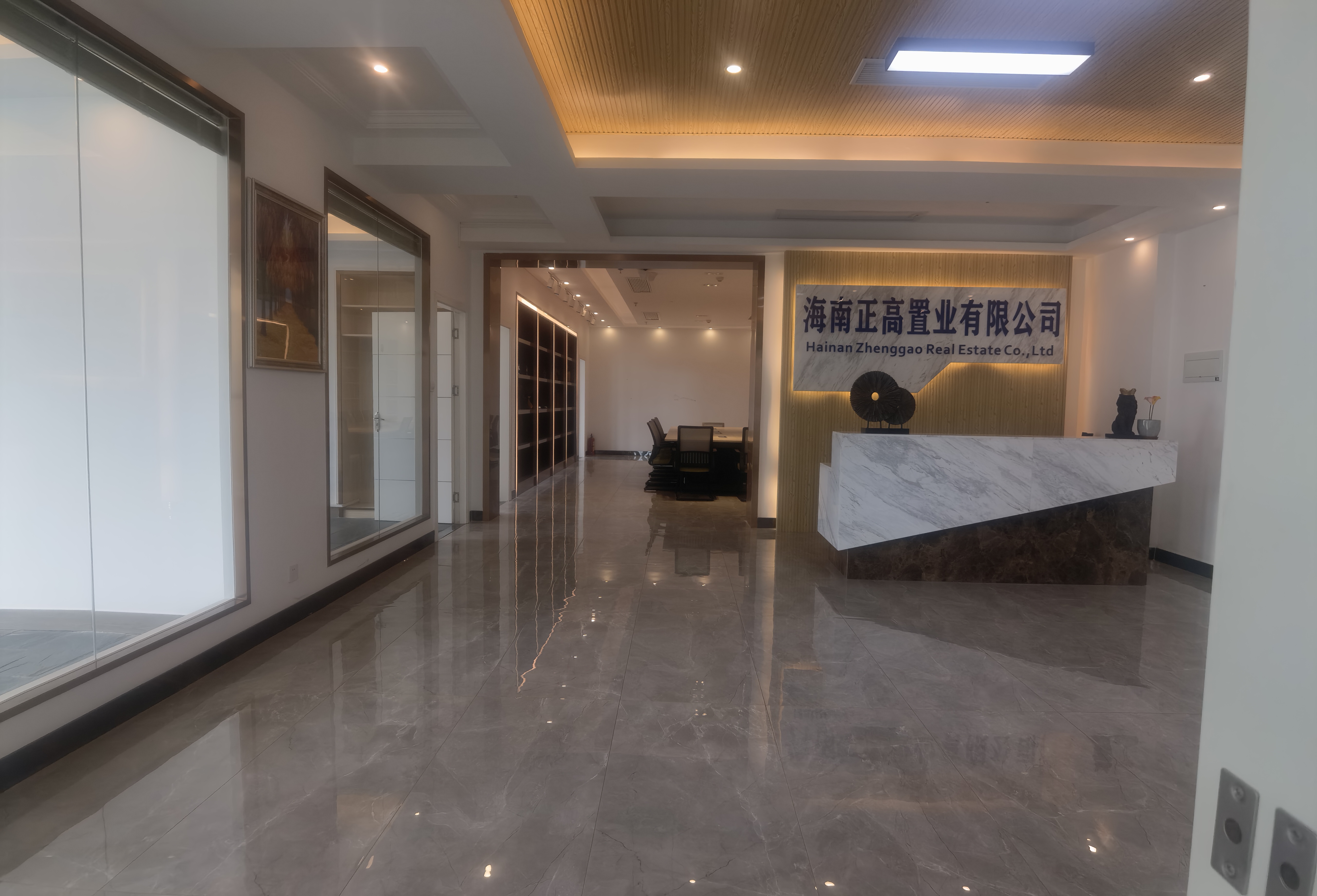 喜盈门(海口)建材家居生活广场 2室2厅1卫 17000.0元/月 喜盈门(海口)建材家居生活广场 2室2厅1卫 17000.0元/月室内图