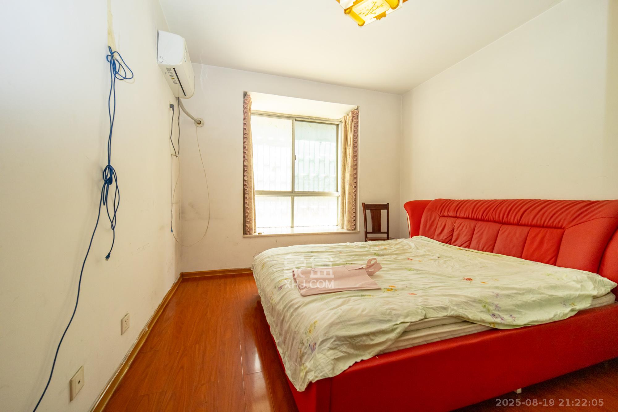 湘楚家园  2室2厅1卫    29.8万卧室