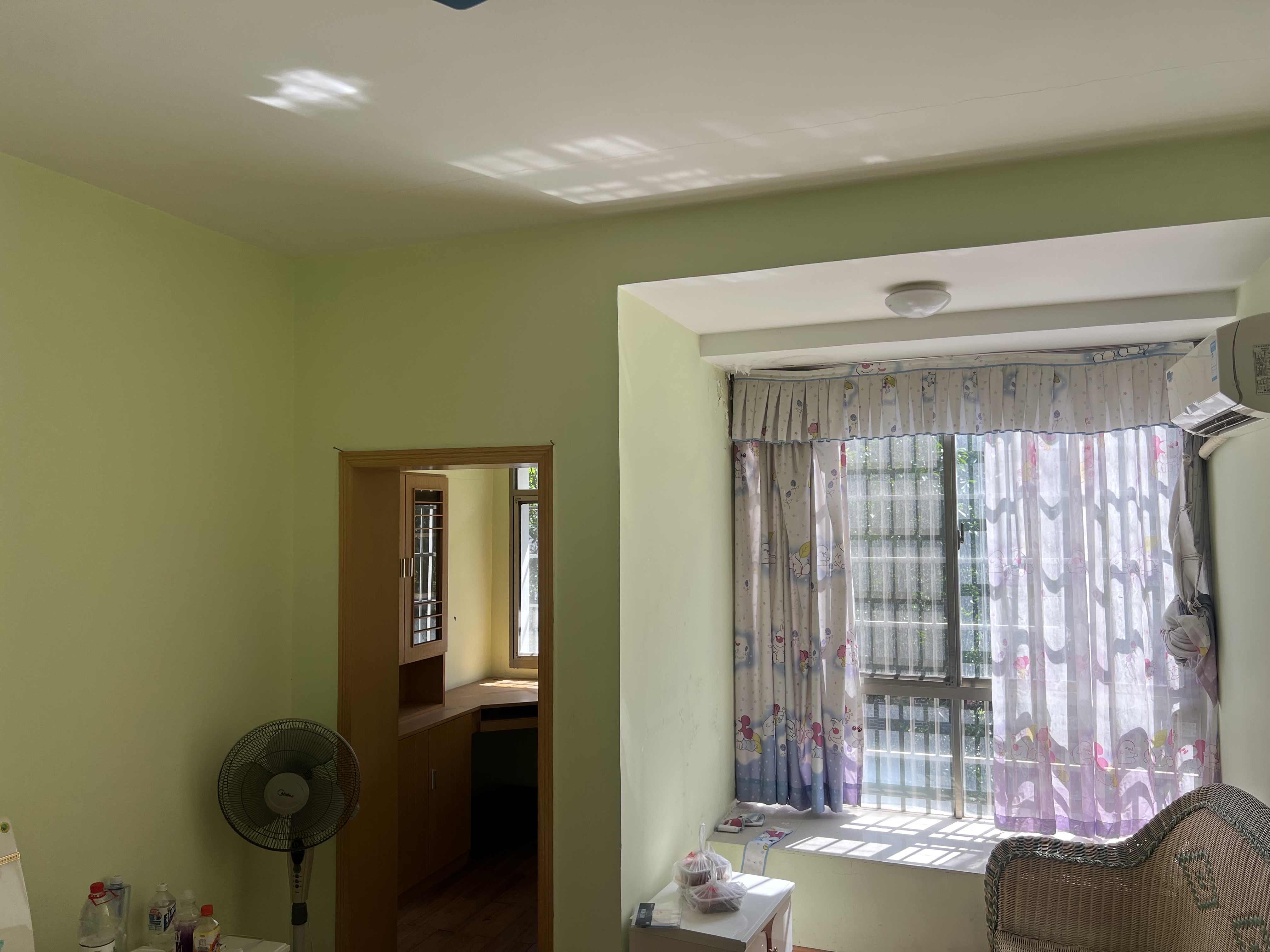 水榭花都 3室2厅2卫 58.8万 水榭花都 3室2厅2卫 58.8万客厅