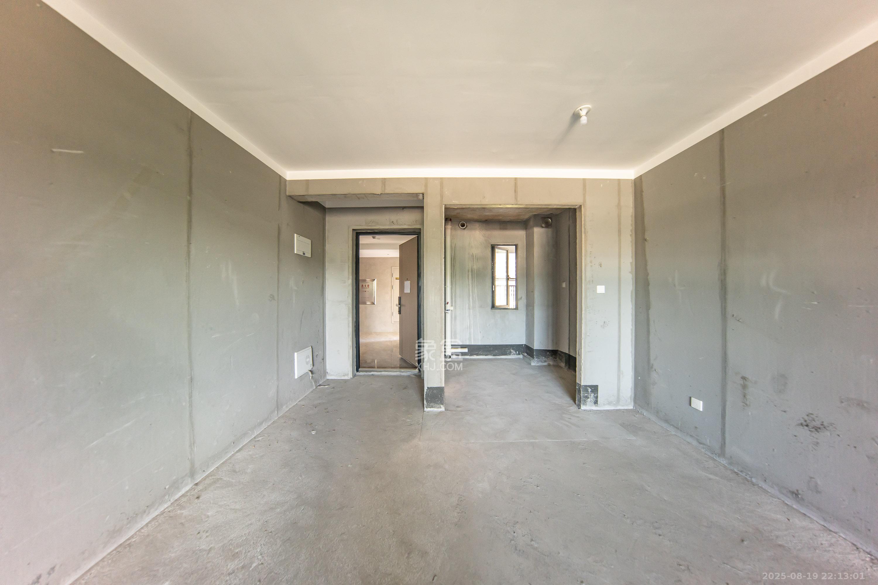 金茂长沙国际社区  3室2厅2卫    106.8万 金茂长沙国际社区  3室2厅2卫    106.8万客厅