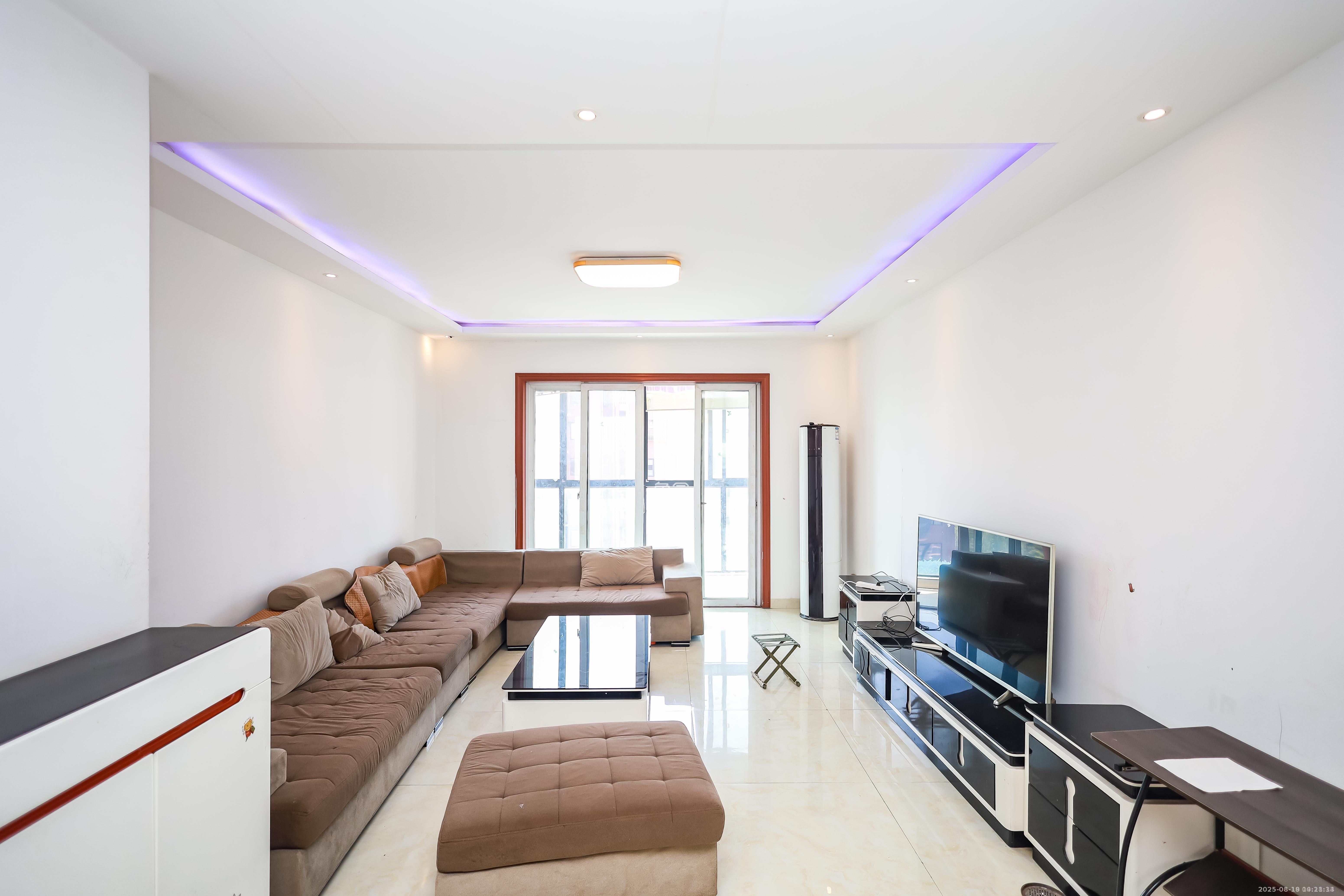 联美品格 3室2厅2卫 2800.0元/月 联美品格 3室2厅2卫 2800.0元/月室内图