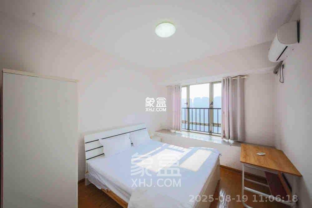 富兴嘉城(富兴汇中央)  2室2厅1卫    2100.0元/月 富兴嘉城(富兴汇中央)  2室2厅1卫    2100.0元/月室内图