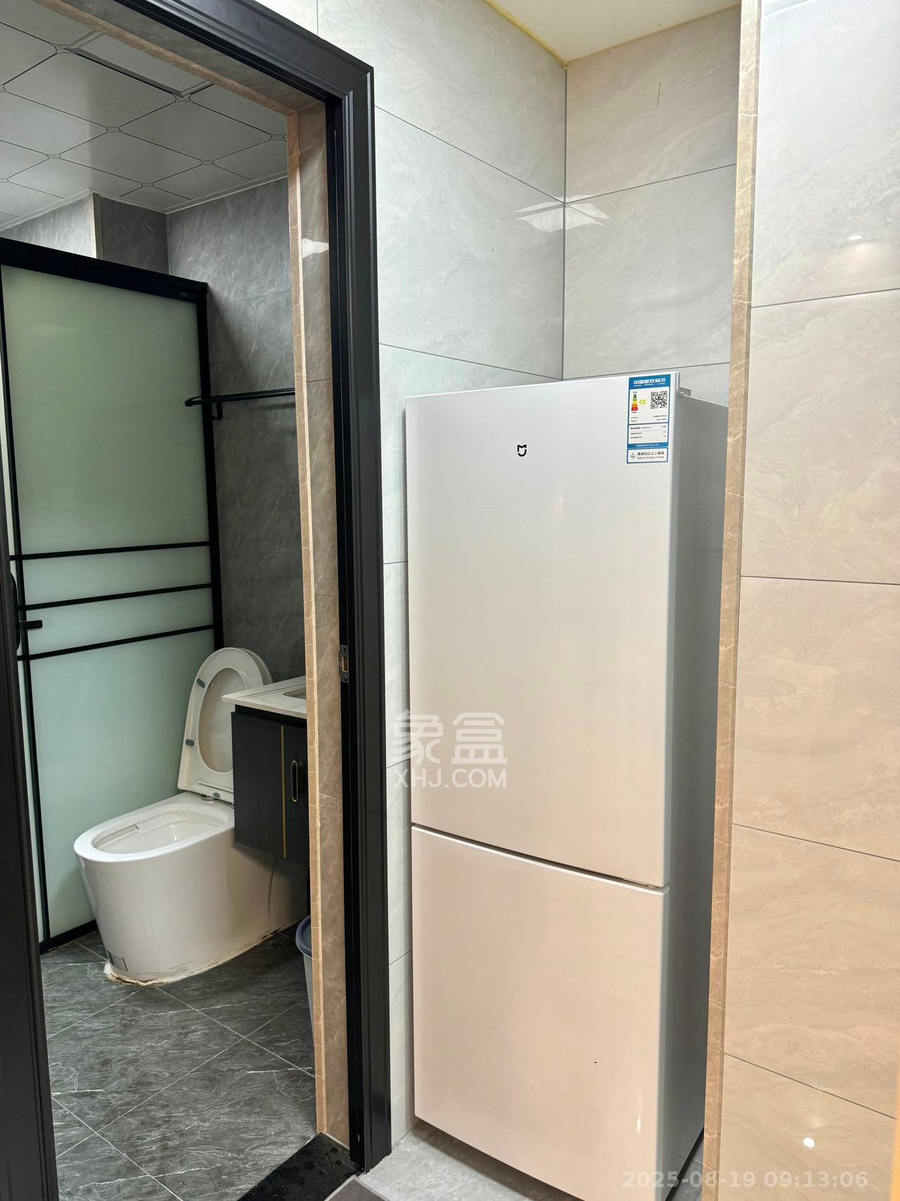 北辰三角洲E7区 1室1厅1卫 2800.0元/月 北辰三角洲E7区 1室1厅1卫 2800.0元/月室内图