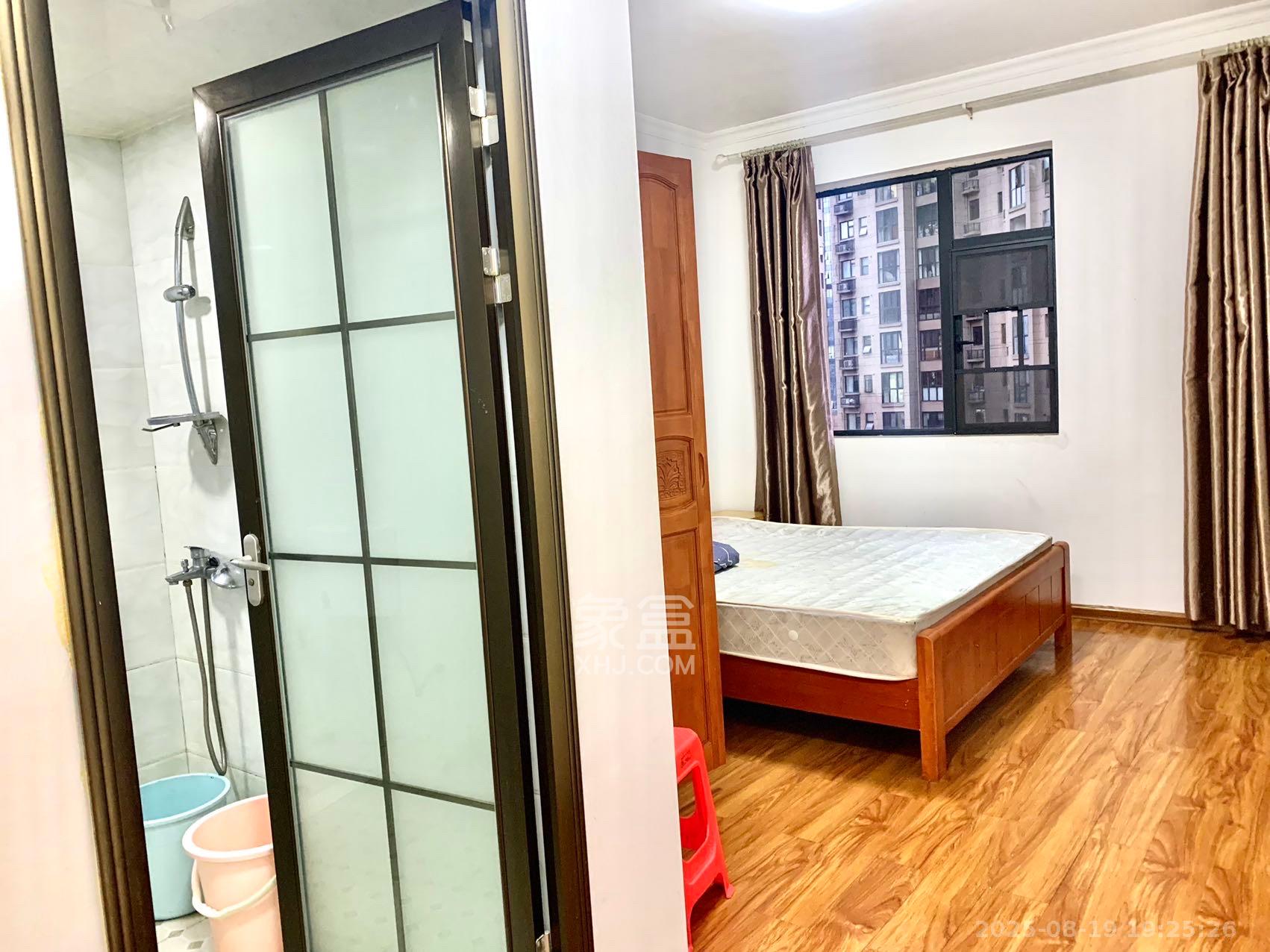 高升时代广场(冠铭商务中心)  4室2厅2卫    3000.0元/月 高升时代广场(冠铭商务中心)  4室2厅2卫    3000.0元/月室内图