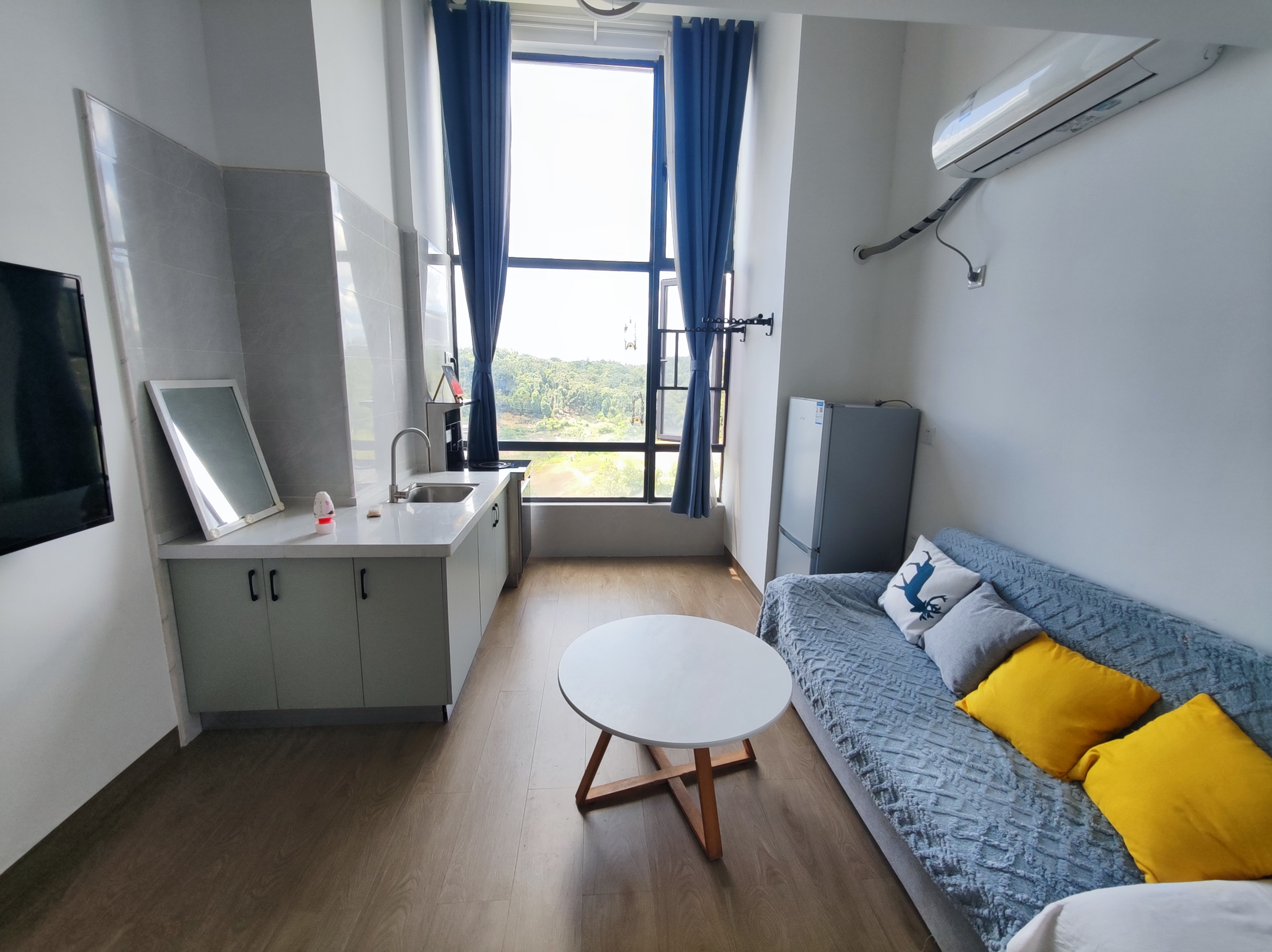 天麓轻奢国际 1室0厅0卫 1600.0元/月 天麓轻奢国际 1室0厅0卫 1600.0元/月户型图