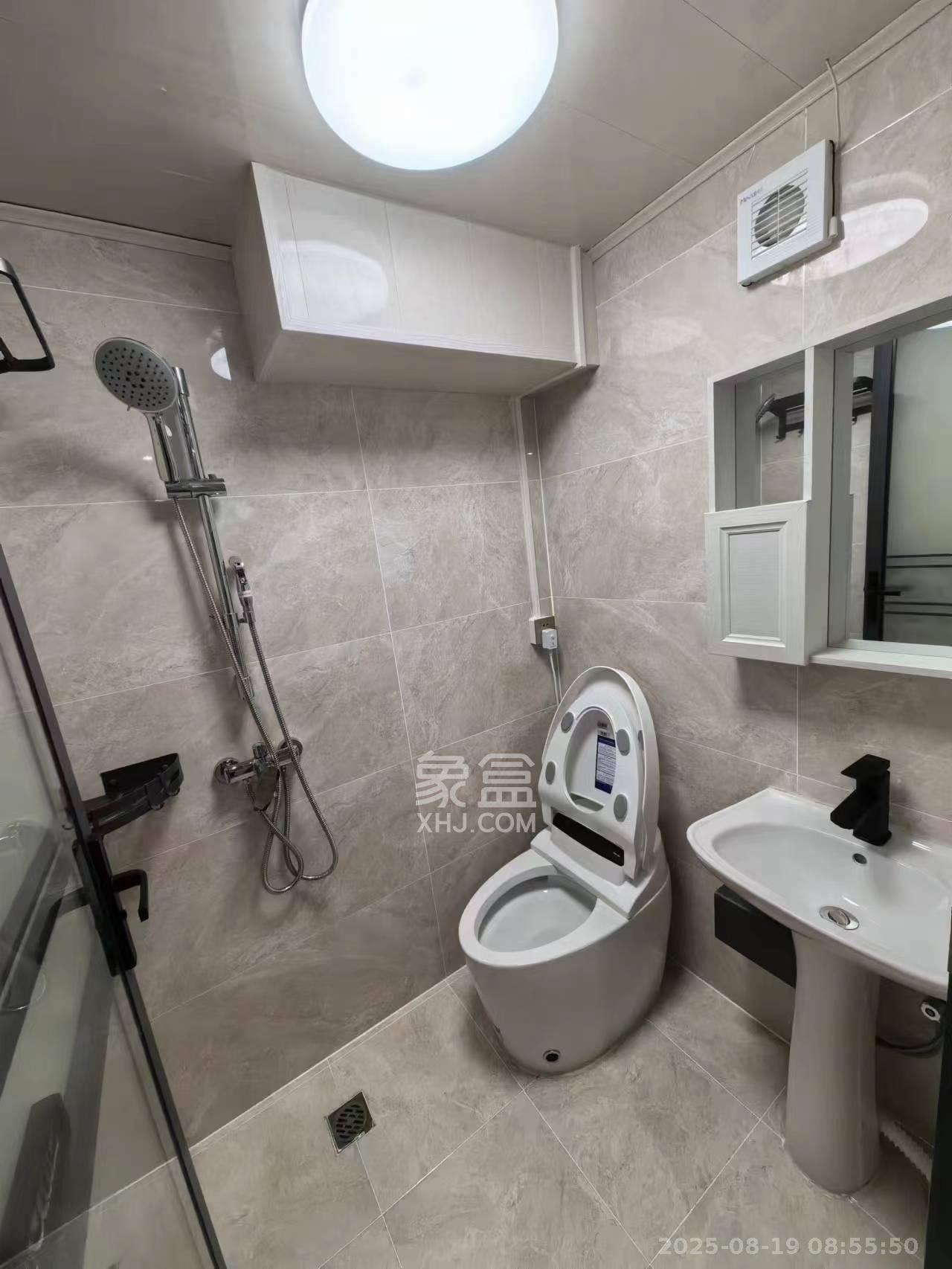 金地铂悦  1室0厅0卫    1550.0元/月 金地铂悦  1室0厅0卫    1550.0元/月室内图