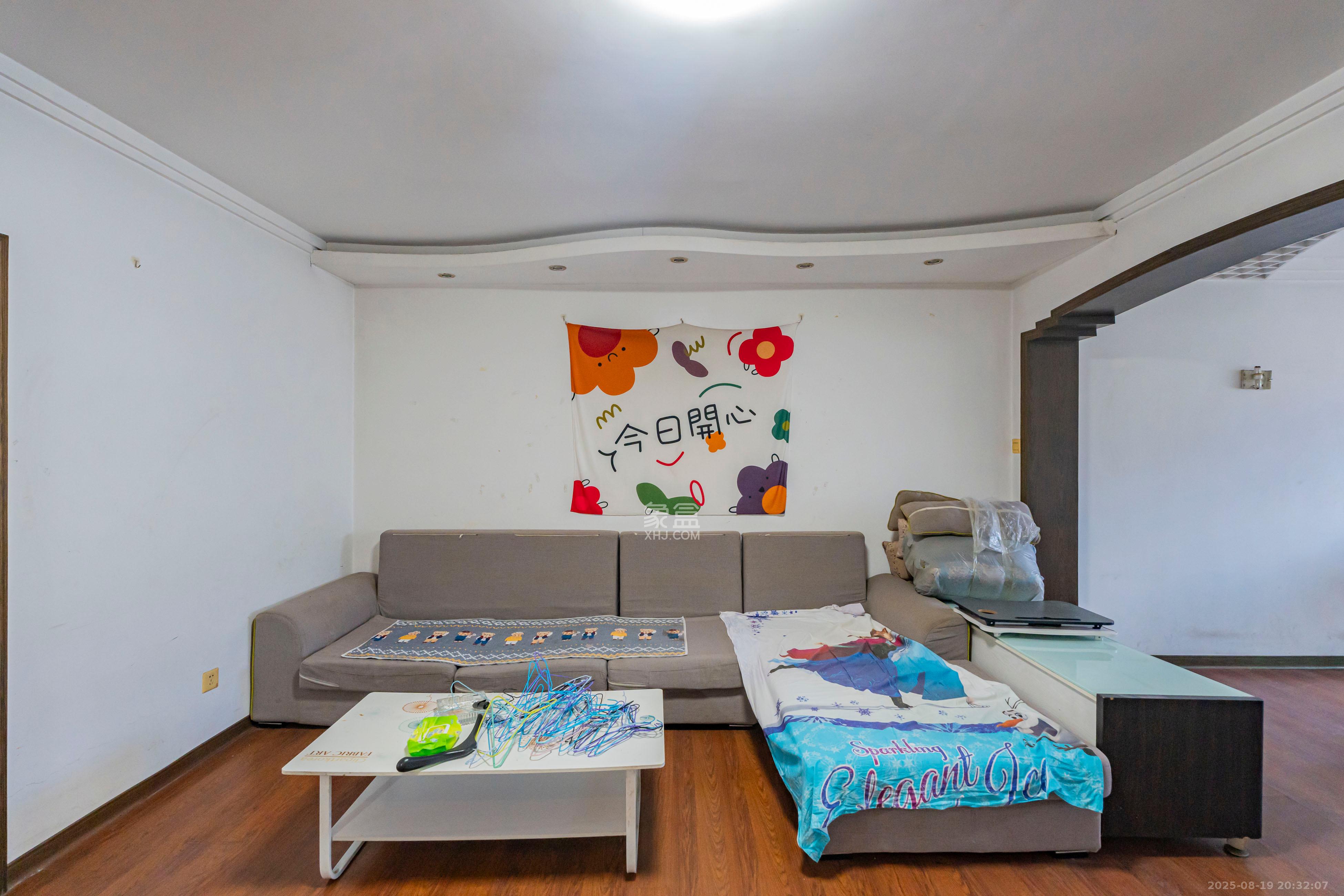 学宫街119号/原学宫街商住楼  3室1厅1卫    77.0万 学宫街119号/原学宫街商住楼  3室1厅1卫    77.0万