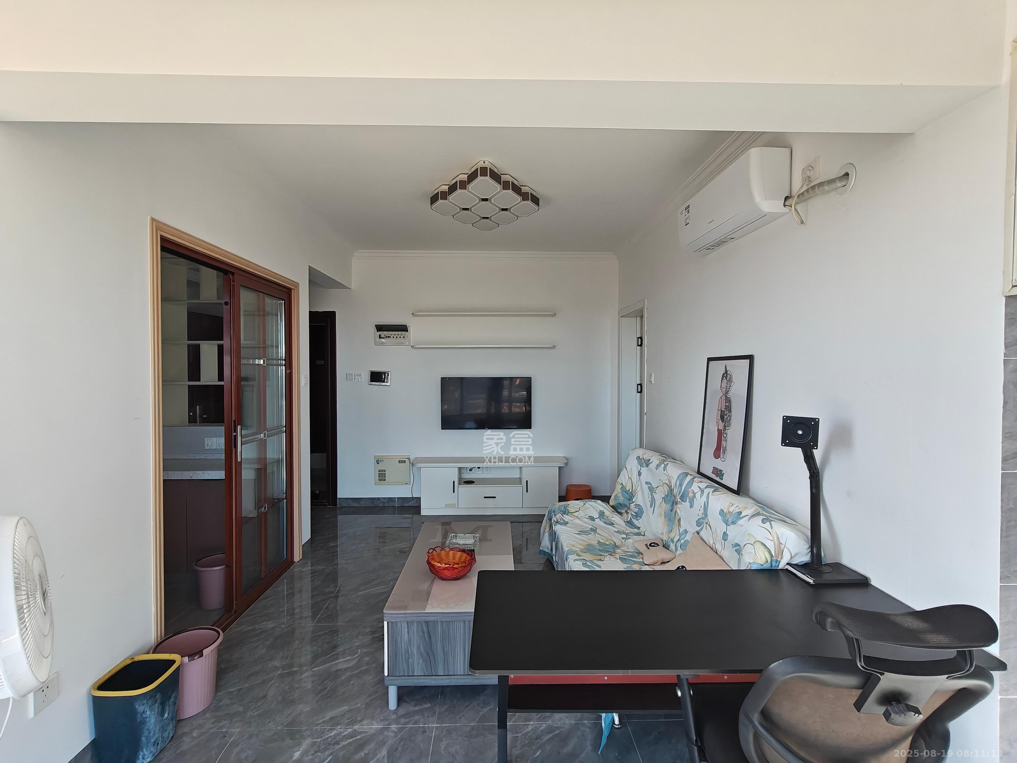 筑梦星园  1室1厅1卫    1800.0元/月室内图